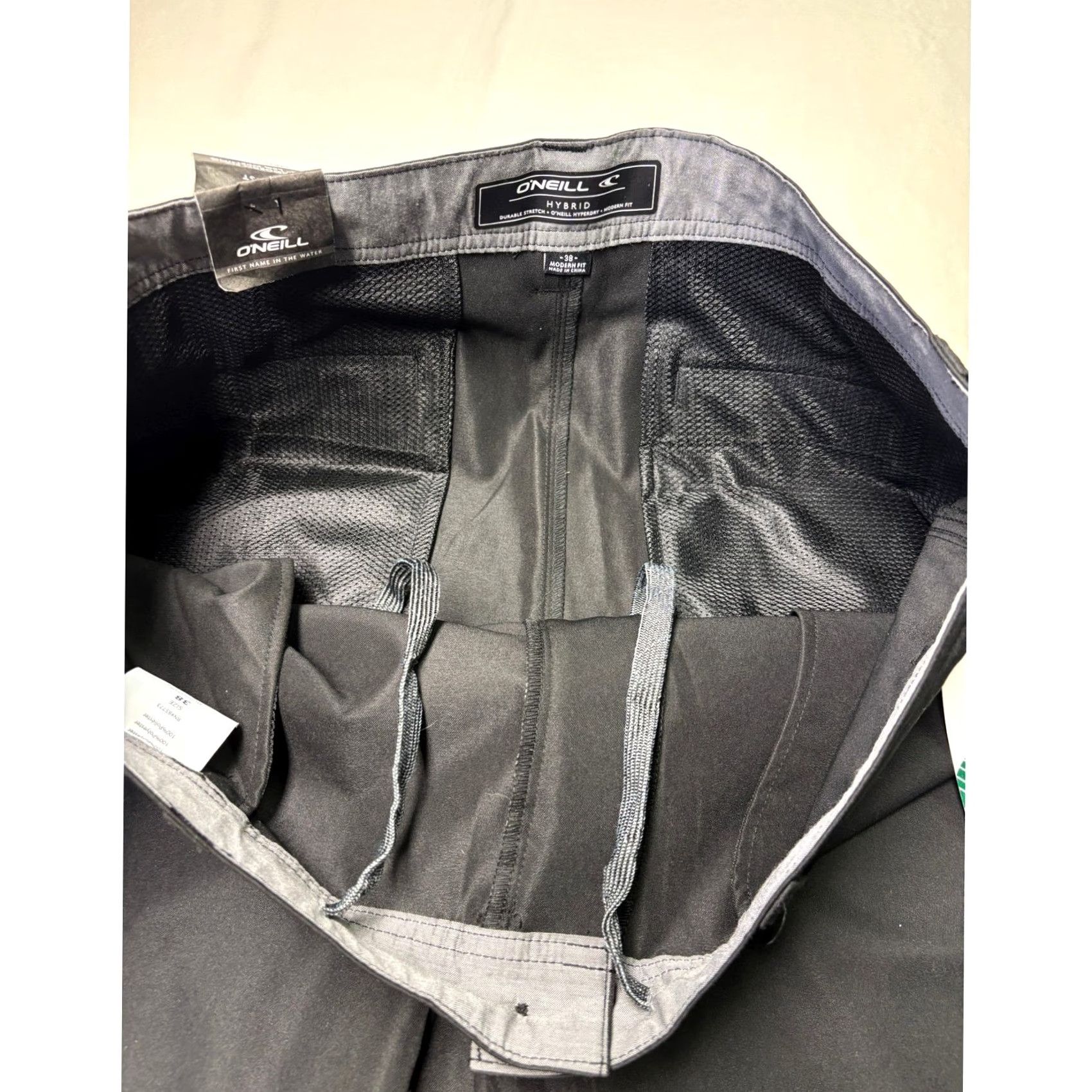 O'Neill VINTAGE? No — O'Neill Black Redlands Modern Hybrid Pant 38X32 Modern Fit Tech Pants Mens Ka h Size US 38 / EU 54 - 4 Thumbnail