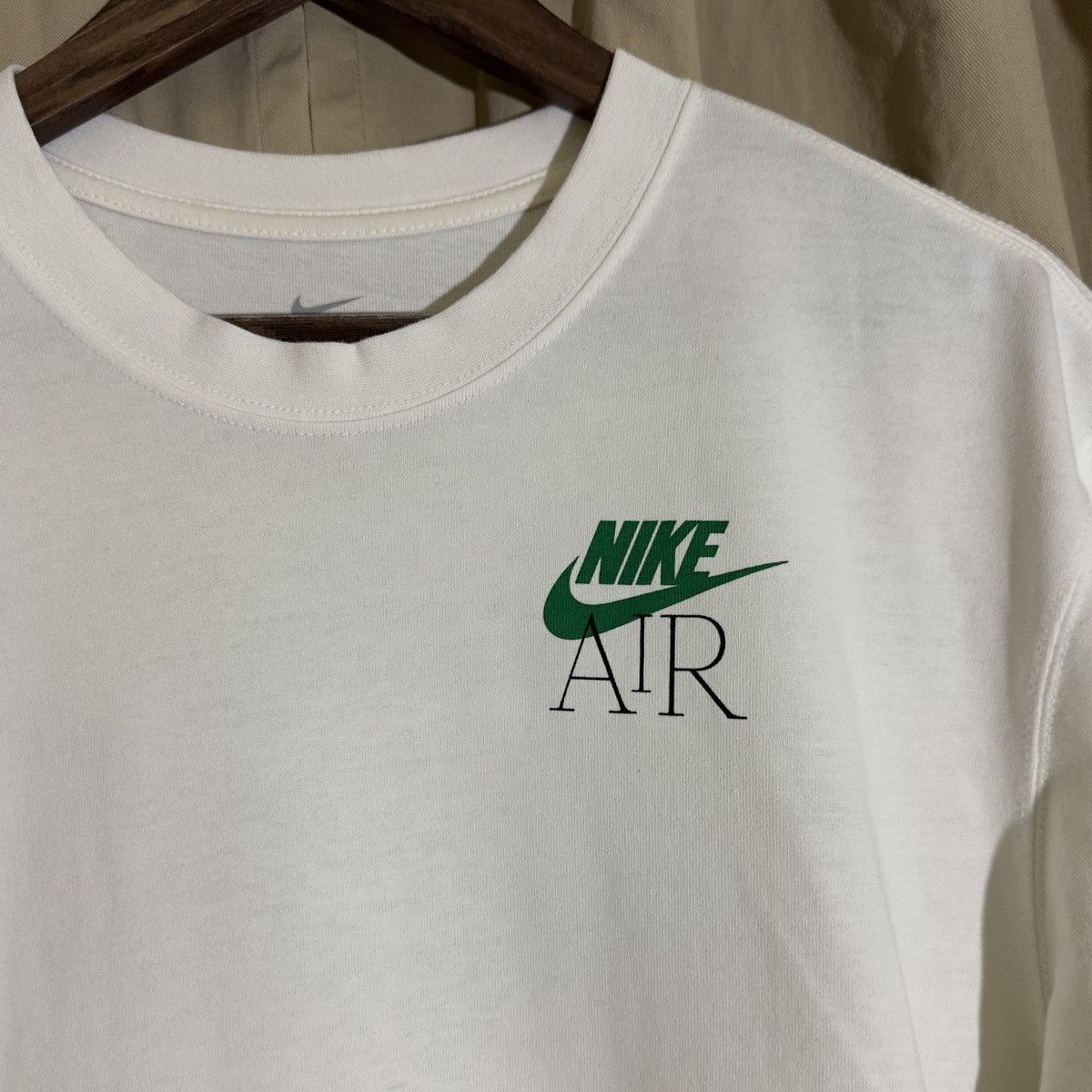 Nike Nike Sportswear Lucky Green OffWhite Inspired Tee DB6093-901 Size US XS / EU 42 / 0 - 2 Thumbnail