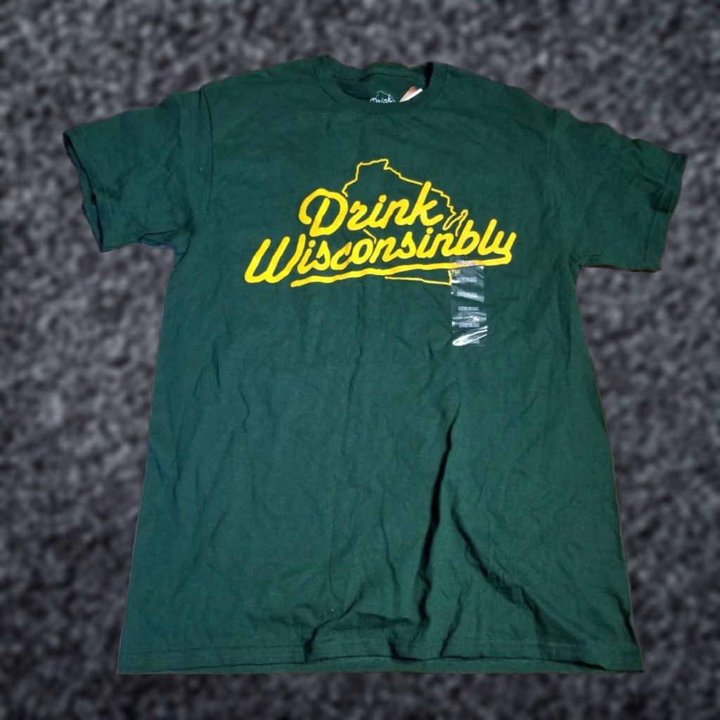 Vintage VINTAGE Drink Wisconsinbly Graphic T-Shirt Adult M Green Short Sleeve Booze Cocktail Beer Mens Size US M / EU 48-50 / 2 - 1 Thumbnail