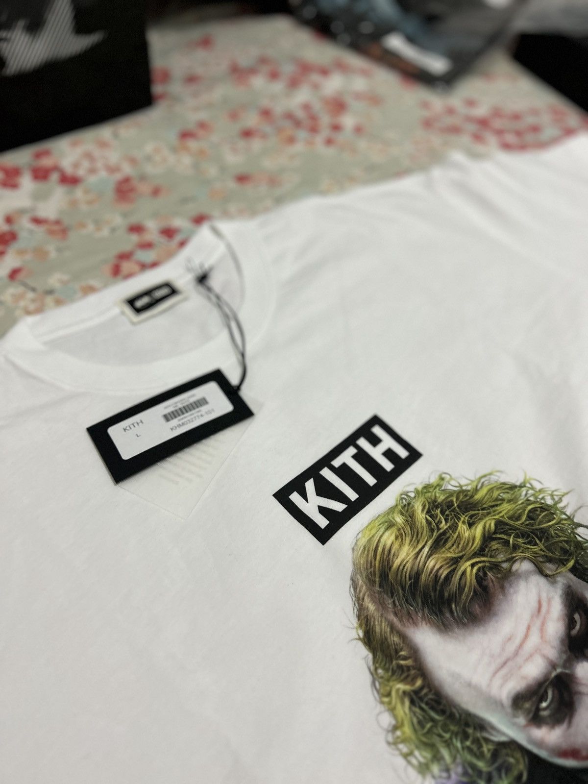 KITH × BATMAN JOKER★ロゴ 半袖Tシャツ White 送関込 Kith x Batman Joker Tee White Men's - FW24 - US