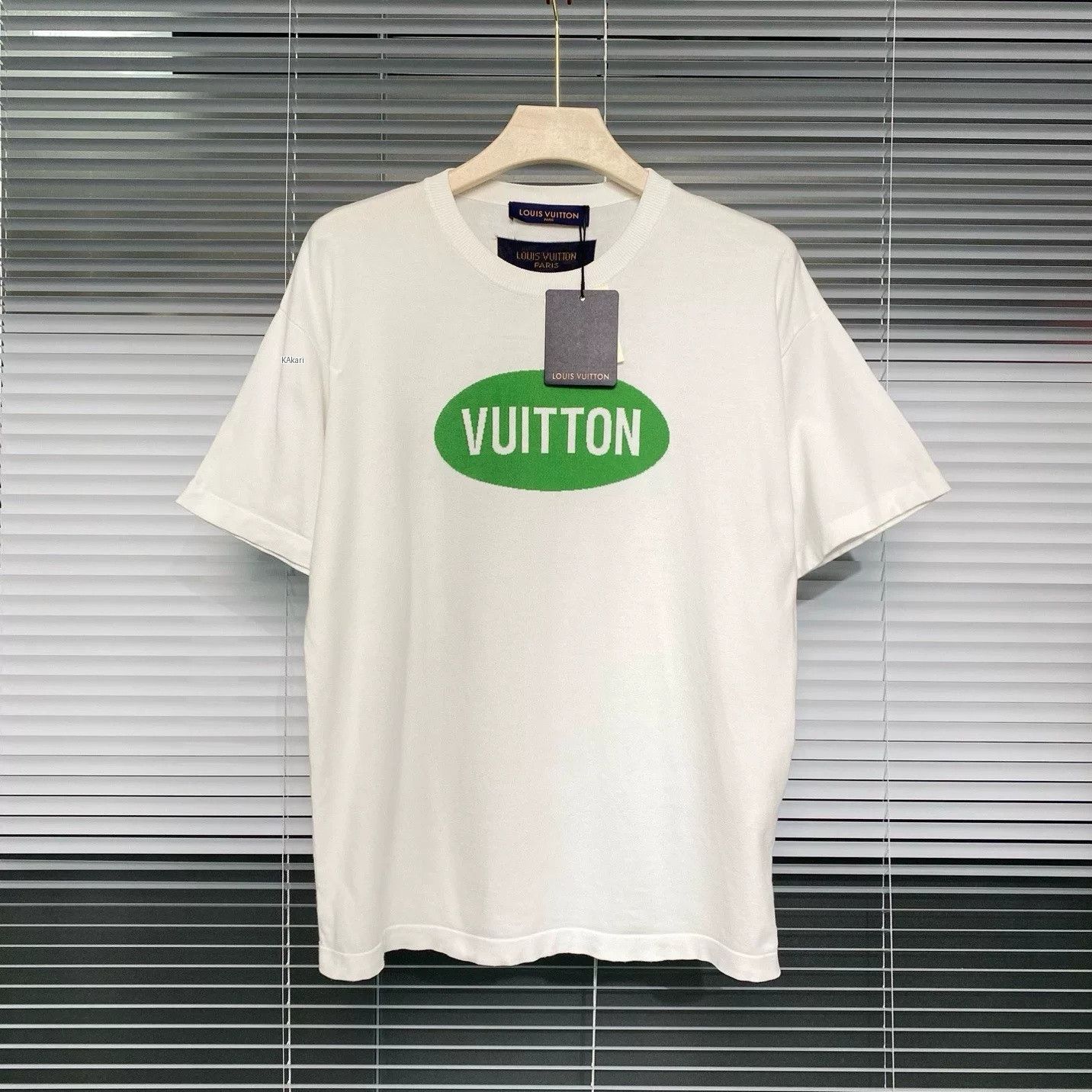 Louis Vuitton Louis Vuitton White Knit Logo Short-Sleeve Size US S / EU 44-46 / 1 - 1 Thumbnail