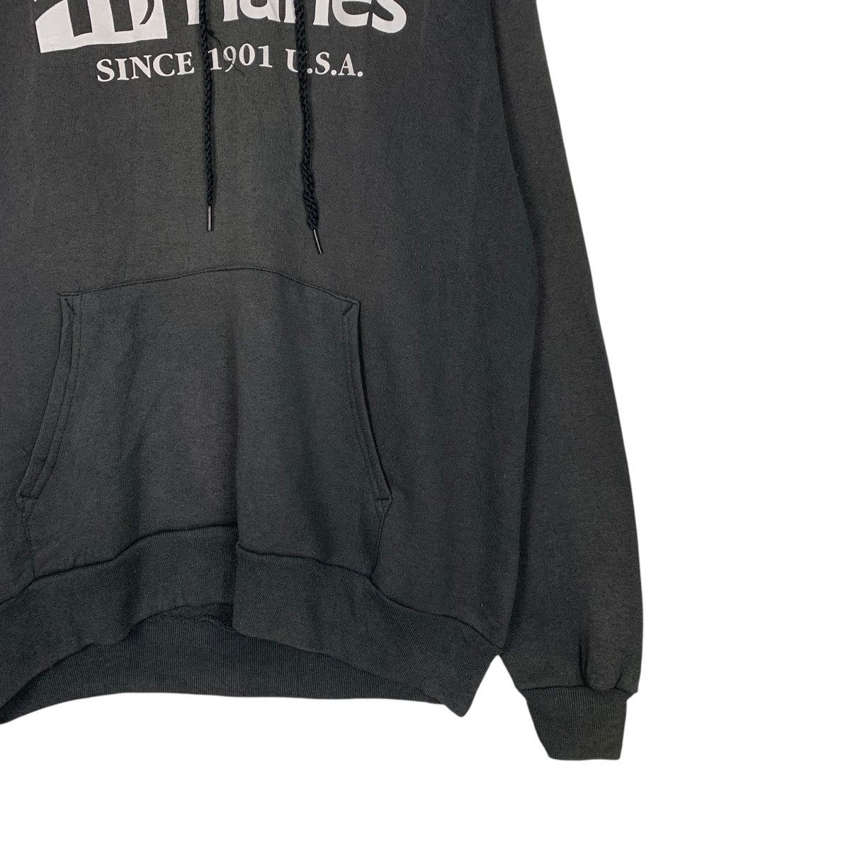 Hanes Vintage Hanes Big Logo Pullover Hoodie Size US L / EU 52-54 / 3 - 4 Thumbnail