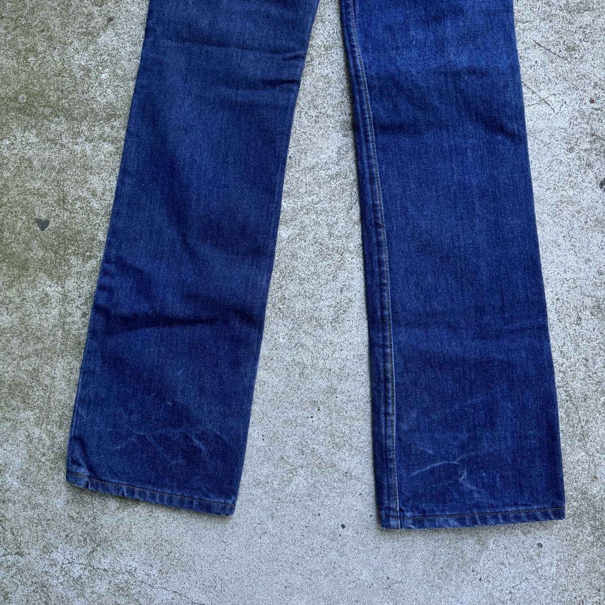 Levi's Vintage 80s Levi's 563 Dark Wash Bootcut Jeans 24x32 Size 24" / US 00 / IT 34 - 15 Thumbnail