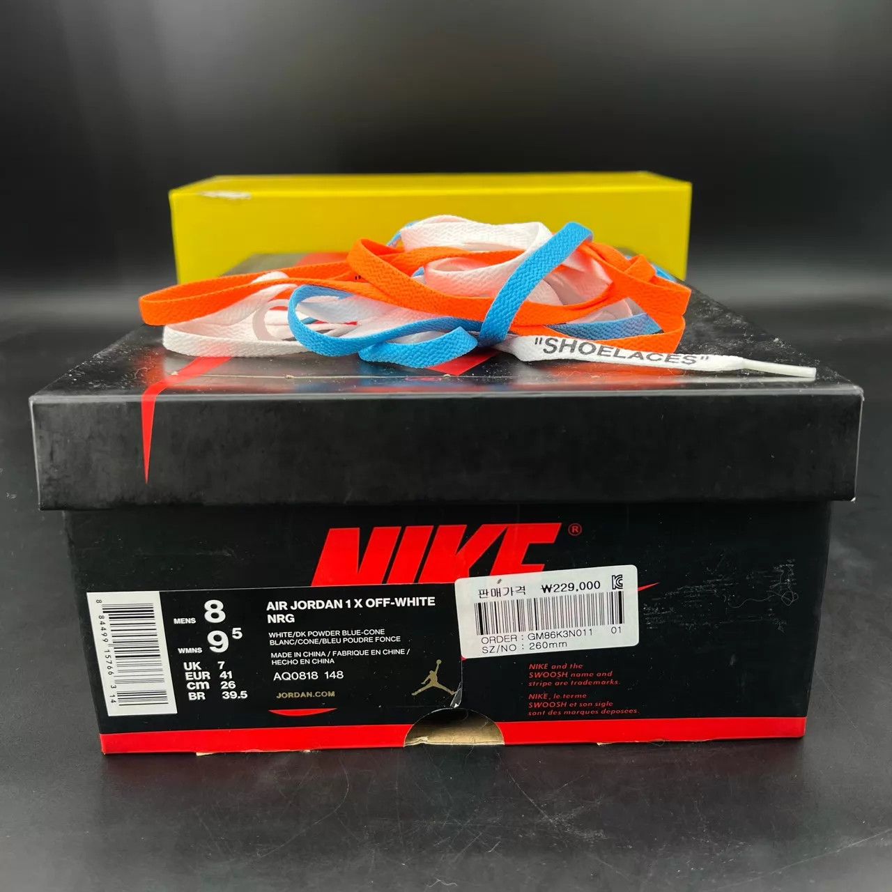 Nike Air Jordan 1 UNC 41 Dog Chewed Hooks Box & Accs Light Sole Size US 8 / EU 41 - 9 Thumbnail