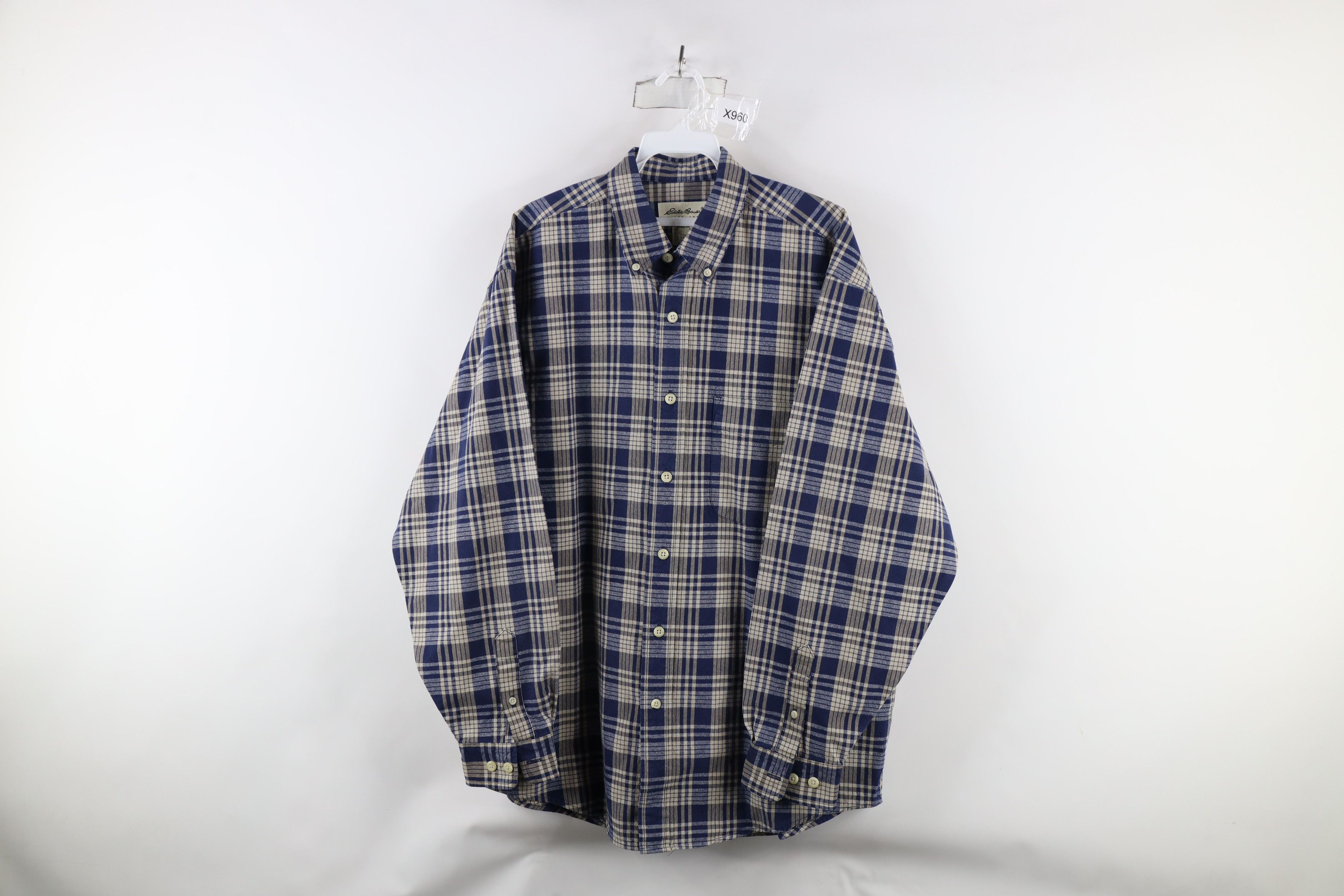 Eddie Bauer × Vintage Vintage 90s Eddie Bauer Heavyweight Button Down Shirt Size US M / EU 48-50 / 2 - 1 Thumbnail