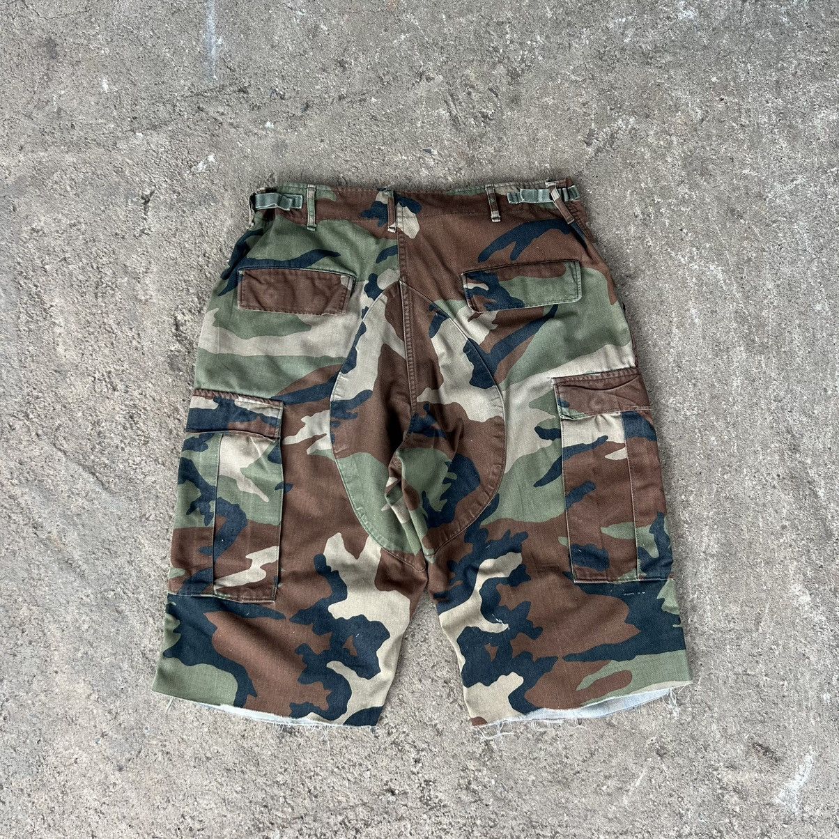 Vintage Vintage Camo Cargo Shorts Size US 32 / EU 48 - 5 Thumbnail