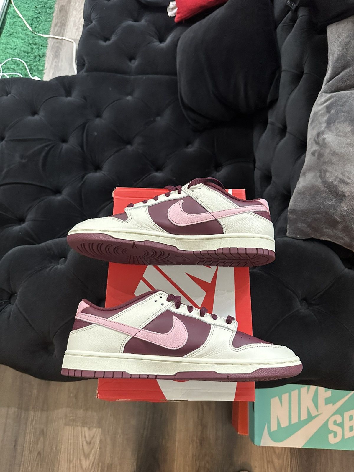 Nike Nike Dunk Low Valentines Day DR9705-100 Men’ Sz 12 Used Size US 12 / EU 45 - 2 Thumbnail