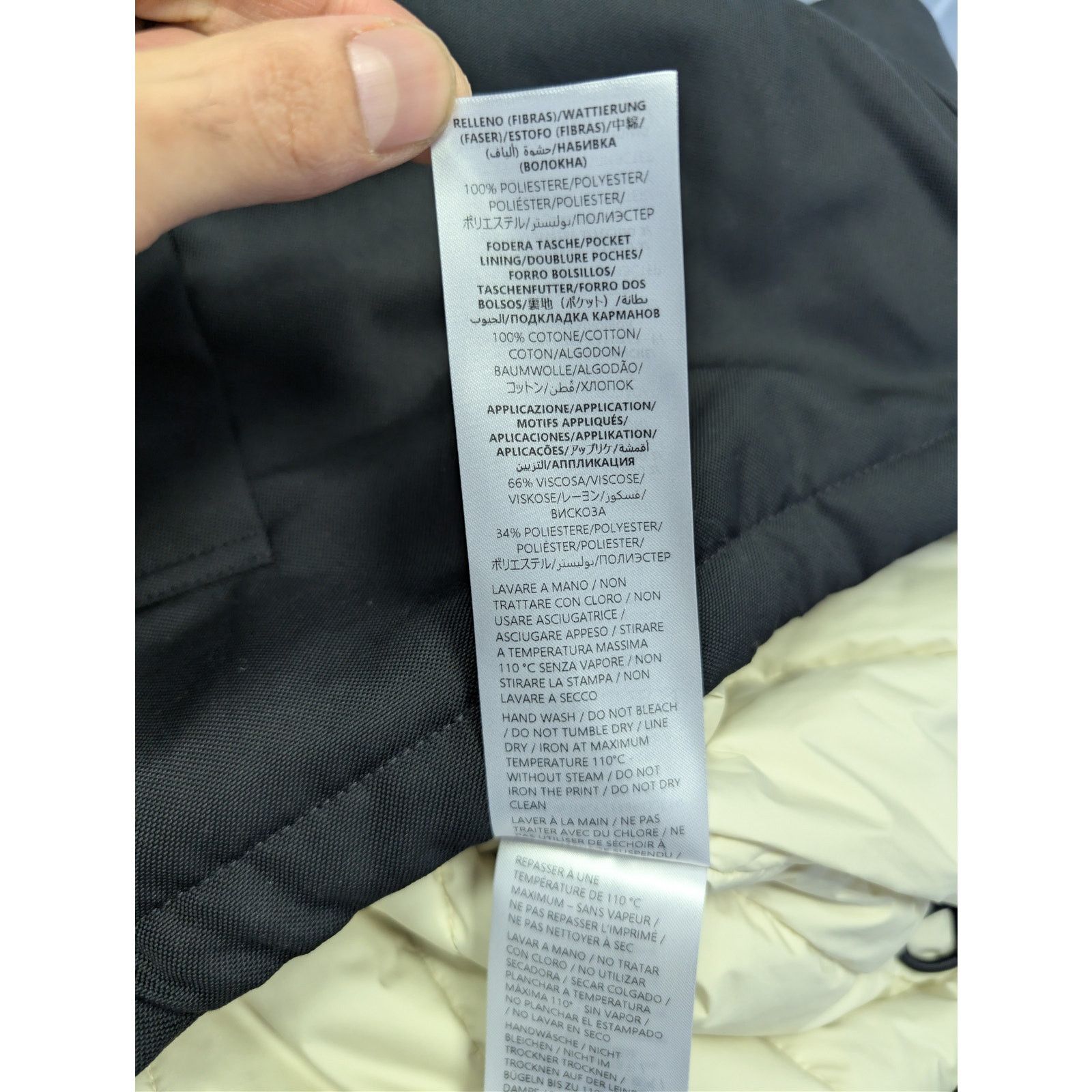 Gucci o1rshd1 Padded Down Jacket in Black/White Size US M / EU 48-50 / 2 - 19 Thumbnail
