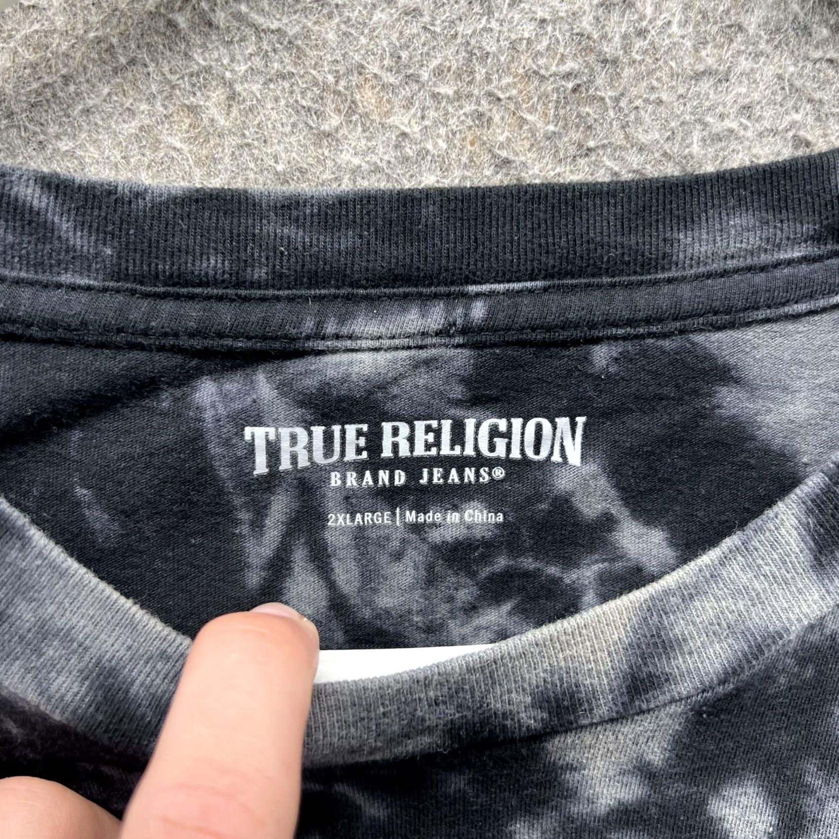 True Religion VINTAGE True Religion Shirt Women 2XL Black Tie-Dye Buddha Graphic Distressed Short Sleeve Crew Neck T-Shirt Mens 2XL Womens 2XL Size XXL / US 16-18 / IT 52-54 - 4 Thumbnail