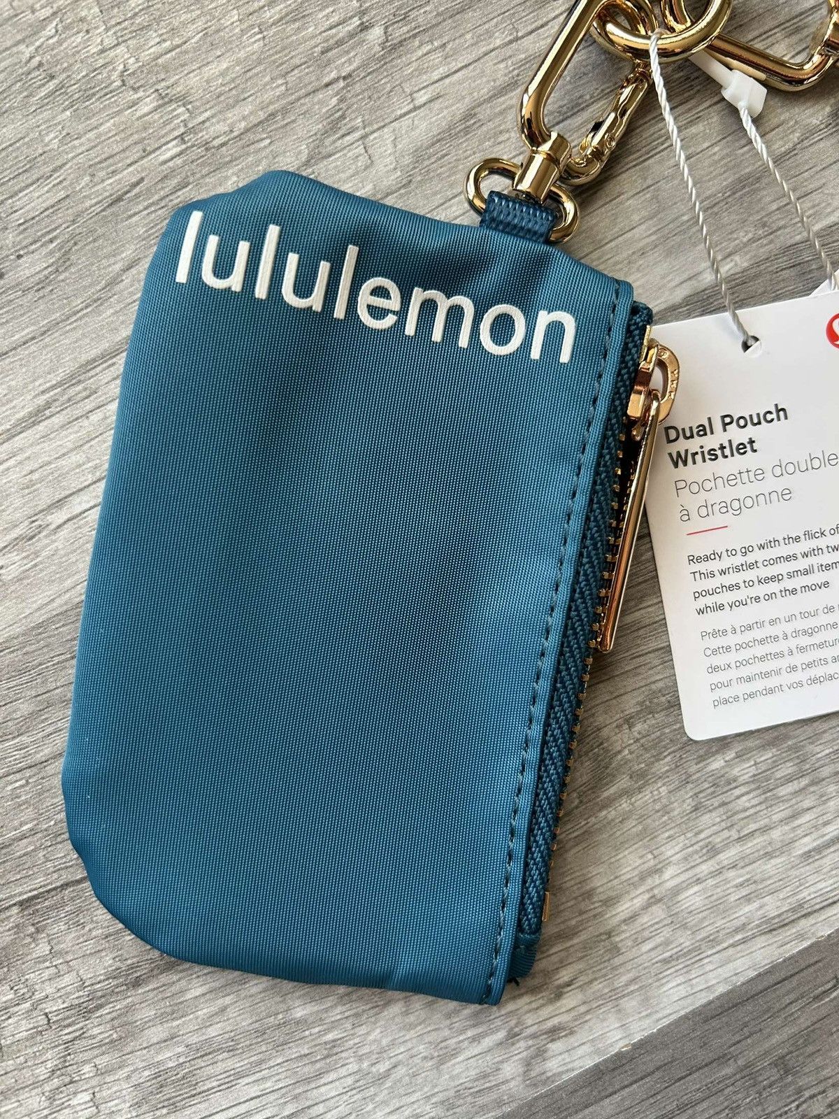 Lululemon Lululemon Dual Pouch Wristlet Blue and White New With Tags Size ONE SIZE - 3 Thumbnail