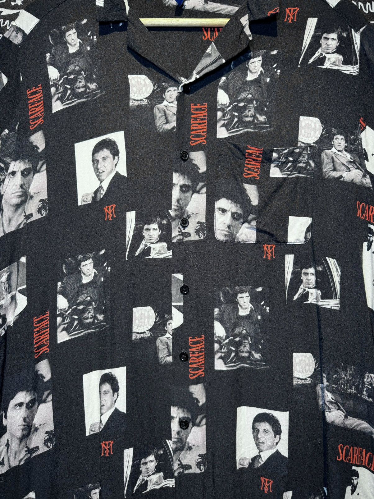 Universal Studios Scarface All Over Print Button Ups Shirt Size US M / EU 48-50 / 2 - 2 Thumbnail