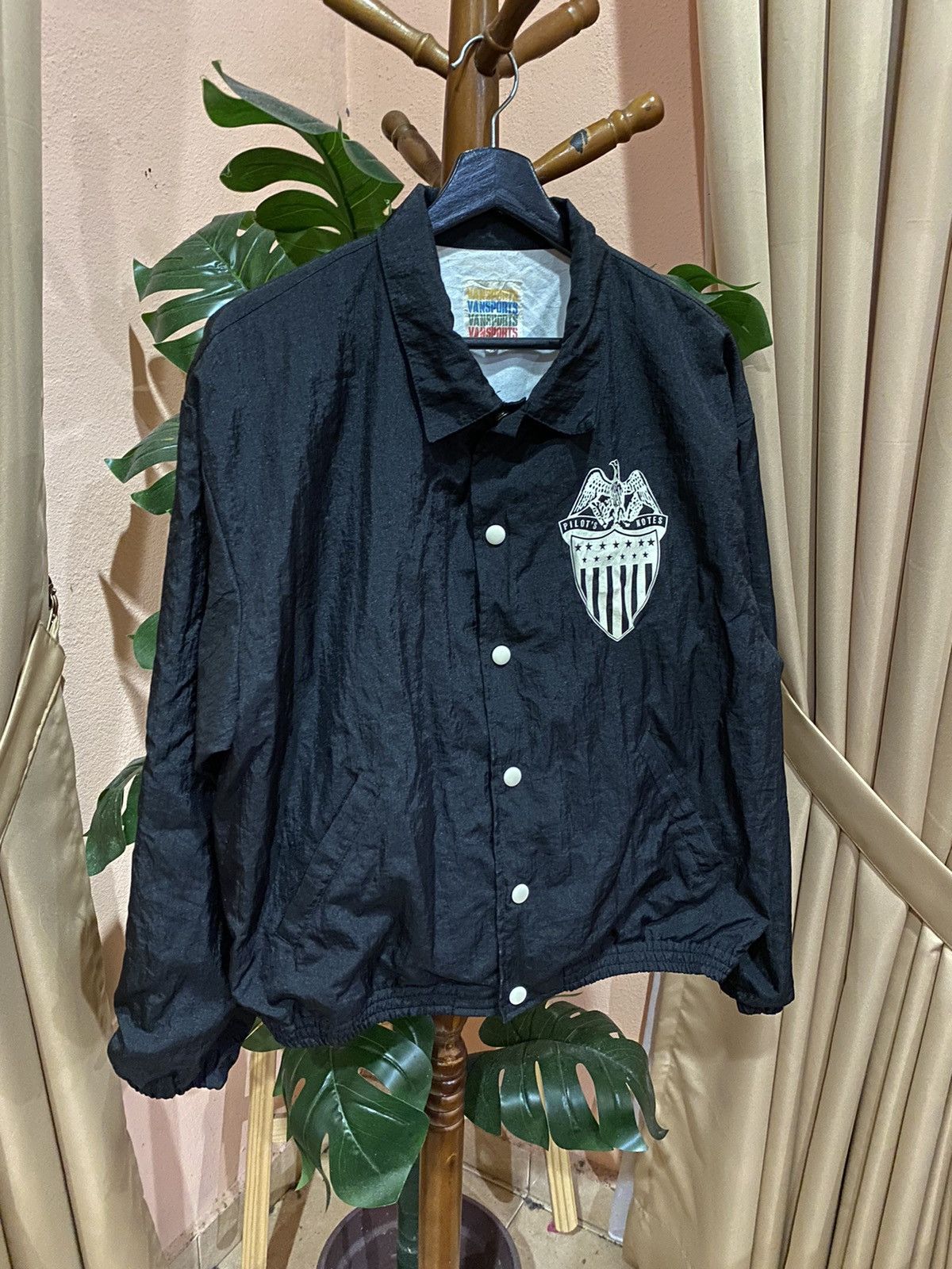 Van Vintage Vansports Varsity Jacket with Eagle Crest Size US M / EU 48-50 / 2 - 6 Thumbnail