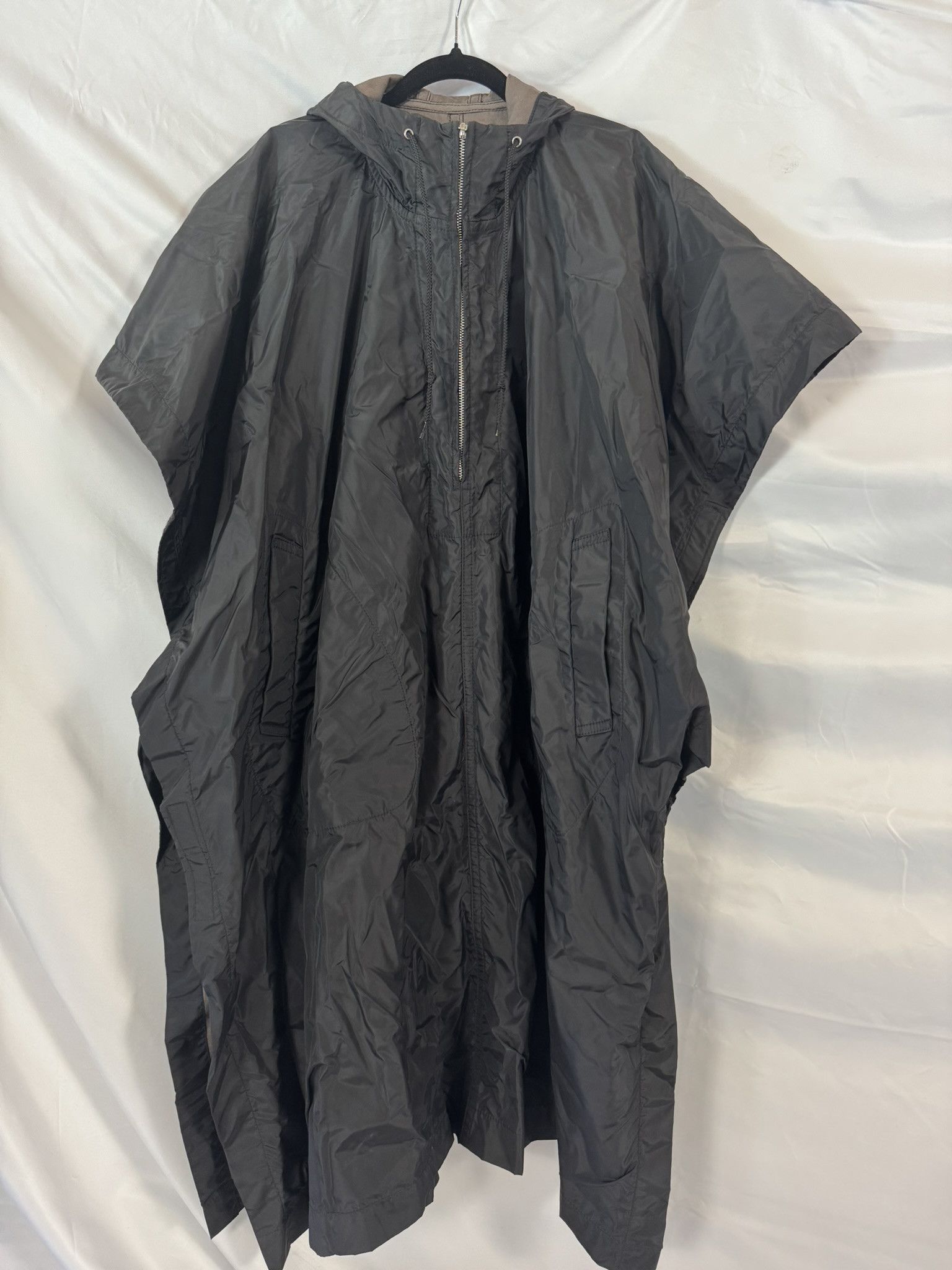 Comme des Garcons Comme des Garçons SHIRT Hooded Poncho Raincoat- W1990 Size S / US 4 / IT 40 - 6 Thumbnail