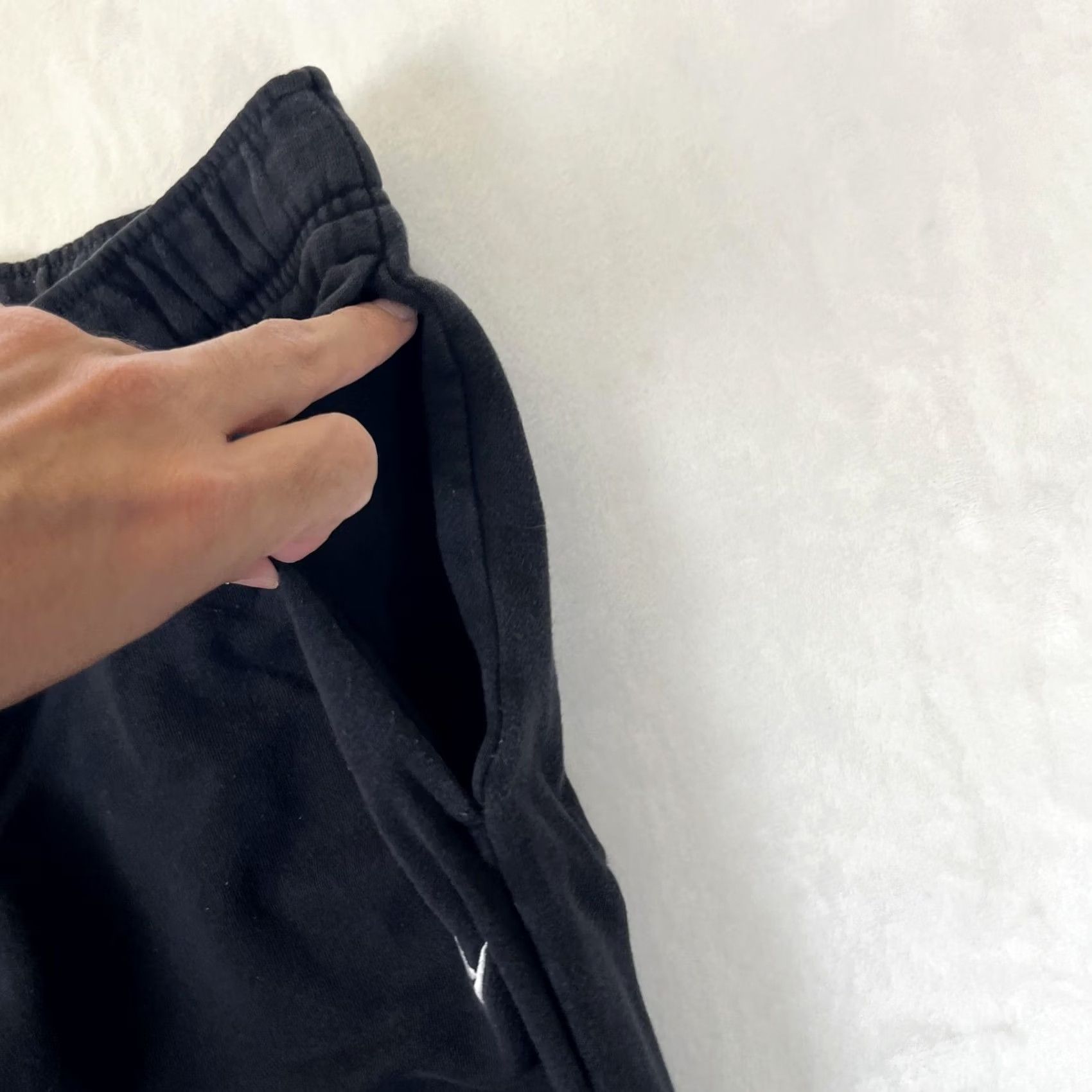 Nike Nike Sweatpants Womens Large Black Fleece Joggers Logo Elastic Waist Lounge Size 36" / US 14 / IT 50 - 6 Thumbnail