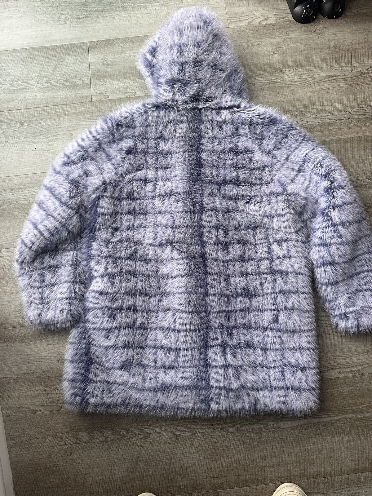 Supreme Supreme Faux Fur Hooded Coat Size US L / EU 52-54 / 3 - 3 Thumbnail