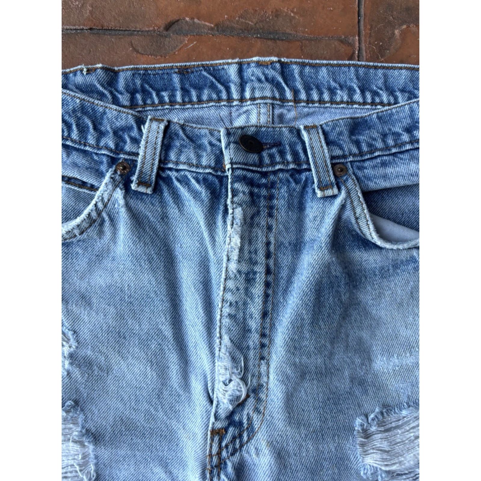 Levi's VINTAGE Levi's 505 Jeans Men Regular 33x32 Light Blue 90s Grunge USA Made Denim 5-Pocket Design Size US 33 - 5 Thumbnail