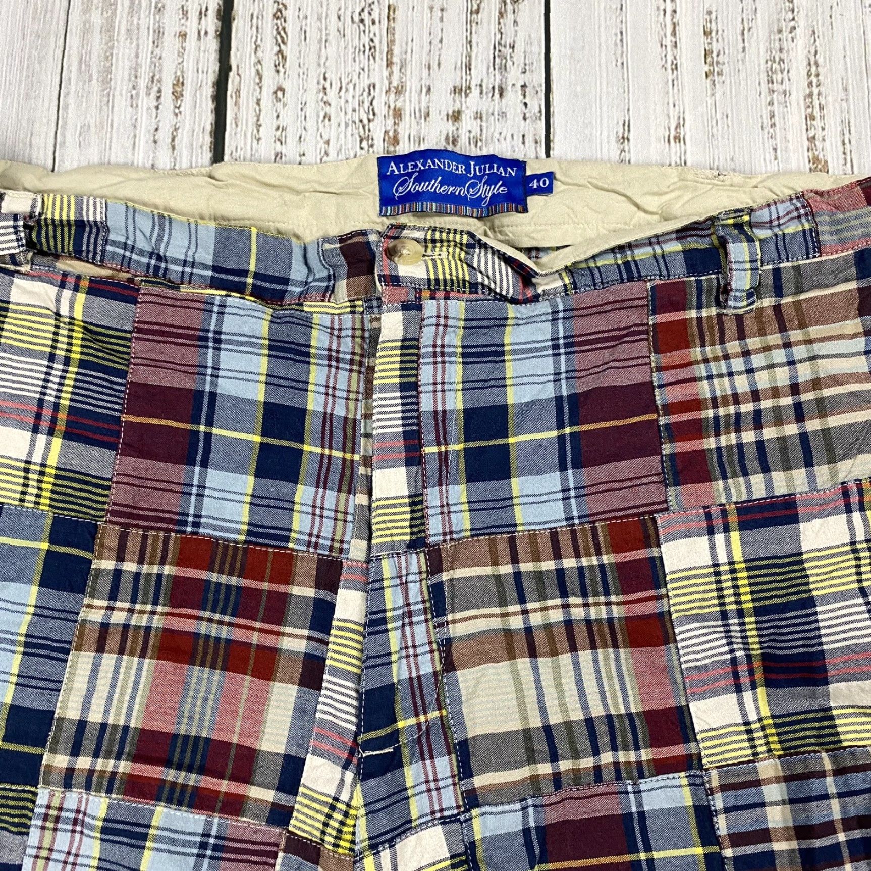 Alexander Julian VINTAGE Alexander Julian Men's Plaid Chino Shorts Size 40 Blue Red Cotton Size US 40 / EU 56 - 2 Thumbnail