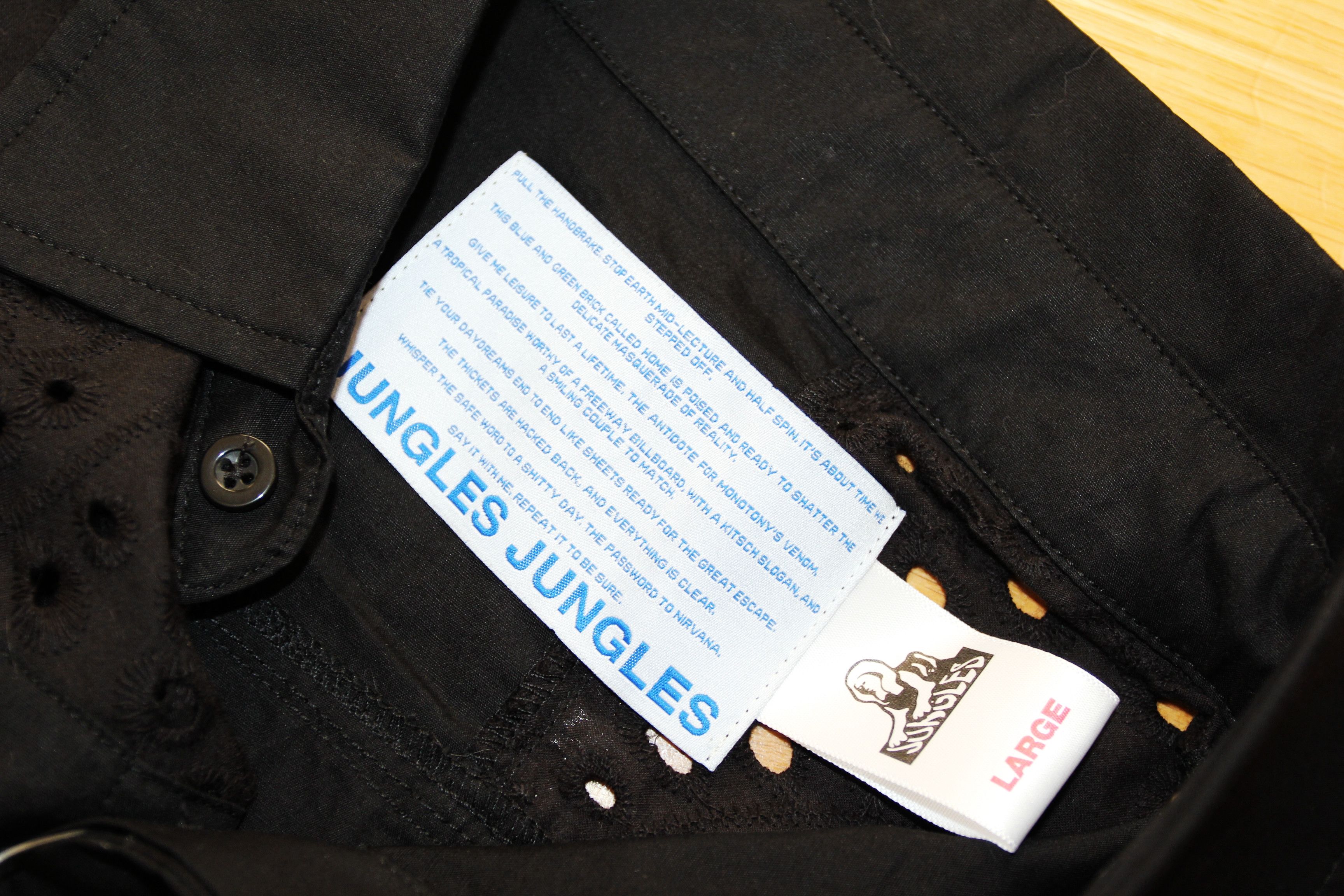 Jungles BNWT SS24 JUNGLES JUNGLES BRODERIE ANGLAISE SHIRT L Size US L / EU 52-54 / 3 - 8 Thumbnail