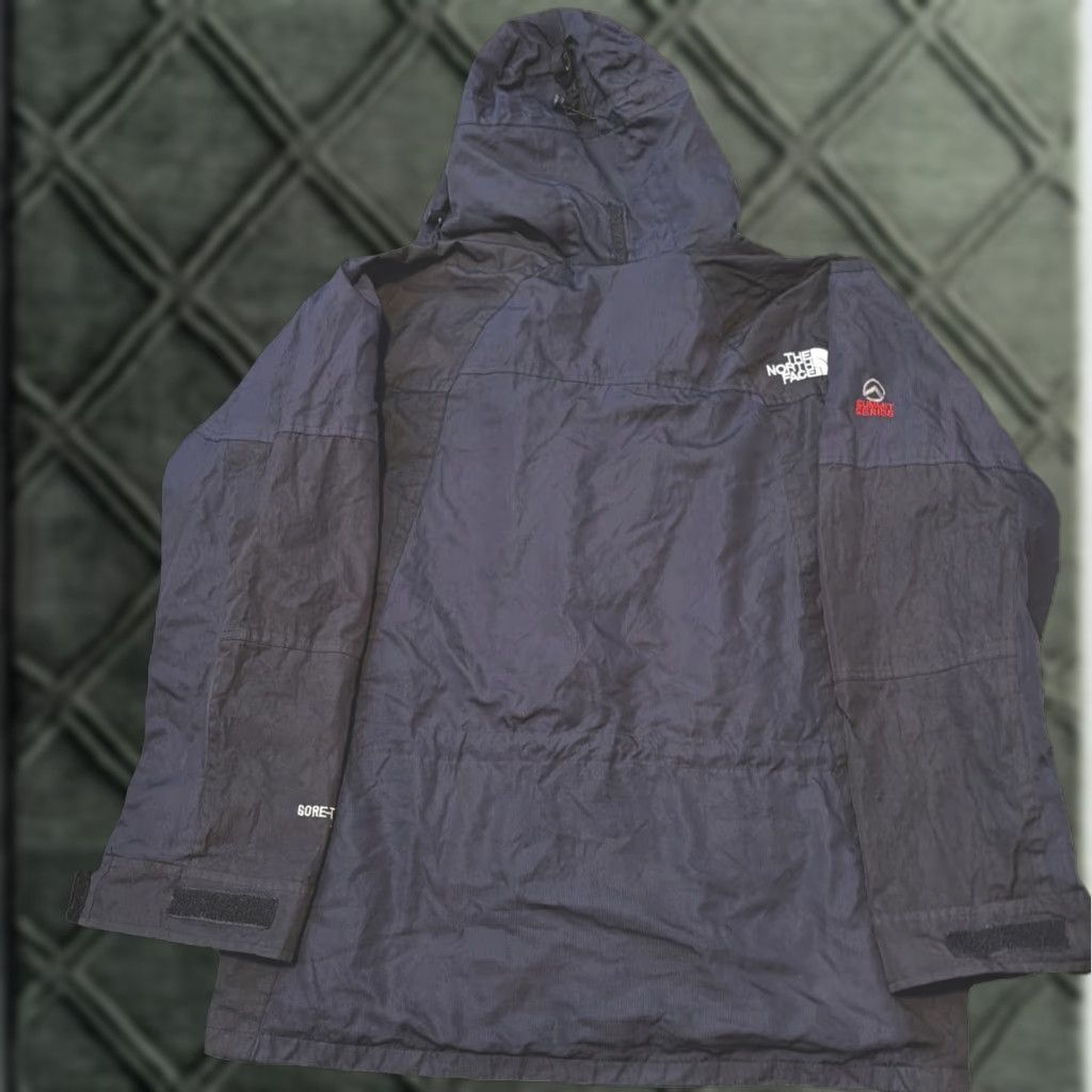 The North Face VINTAGE The North Face Summit Series Jacket Mens Regular Large Black Goretex XCR Water Resistant Zip BROKEN ZIPPER Size US L / EU 52-54 / 3 - 1 Thumbnail