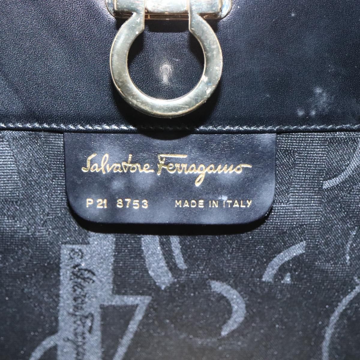 Salvatore Ferragamo Salvatore Ferragamo Gancini Shoulder Bag Leather Black Gold Size ONE SIZE - 12 Thumbnail