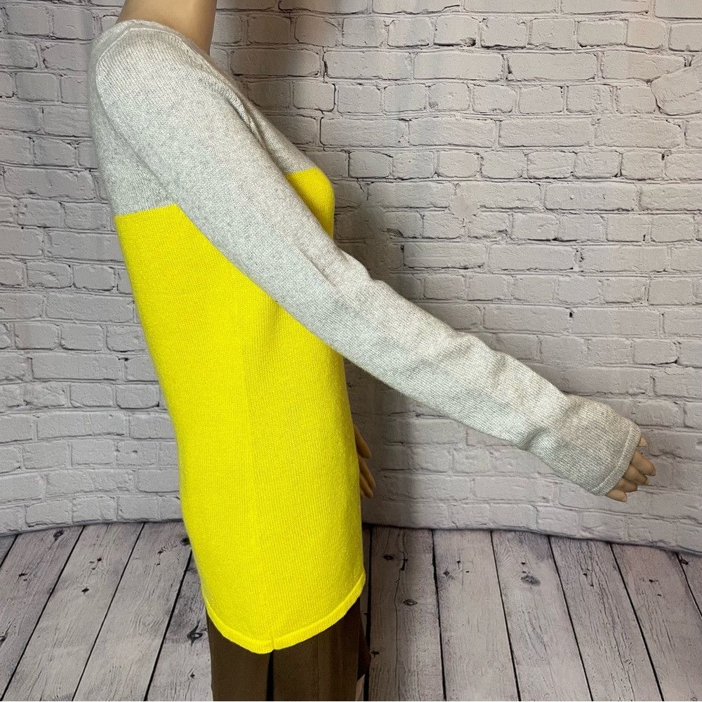 Banana Republic Banana Republic Wool Cashmere Colorblock Yellow Grey Sweate Size S / US 4 / IT 40 - 3 Thumbnail