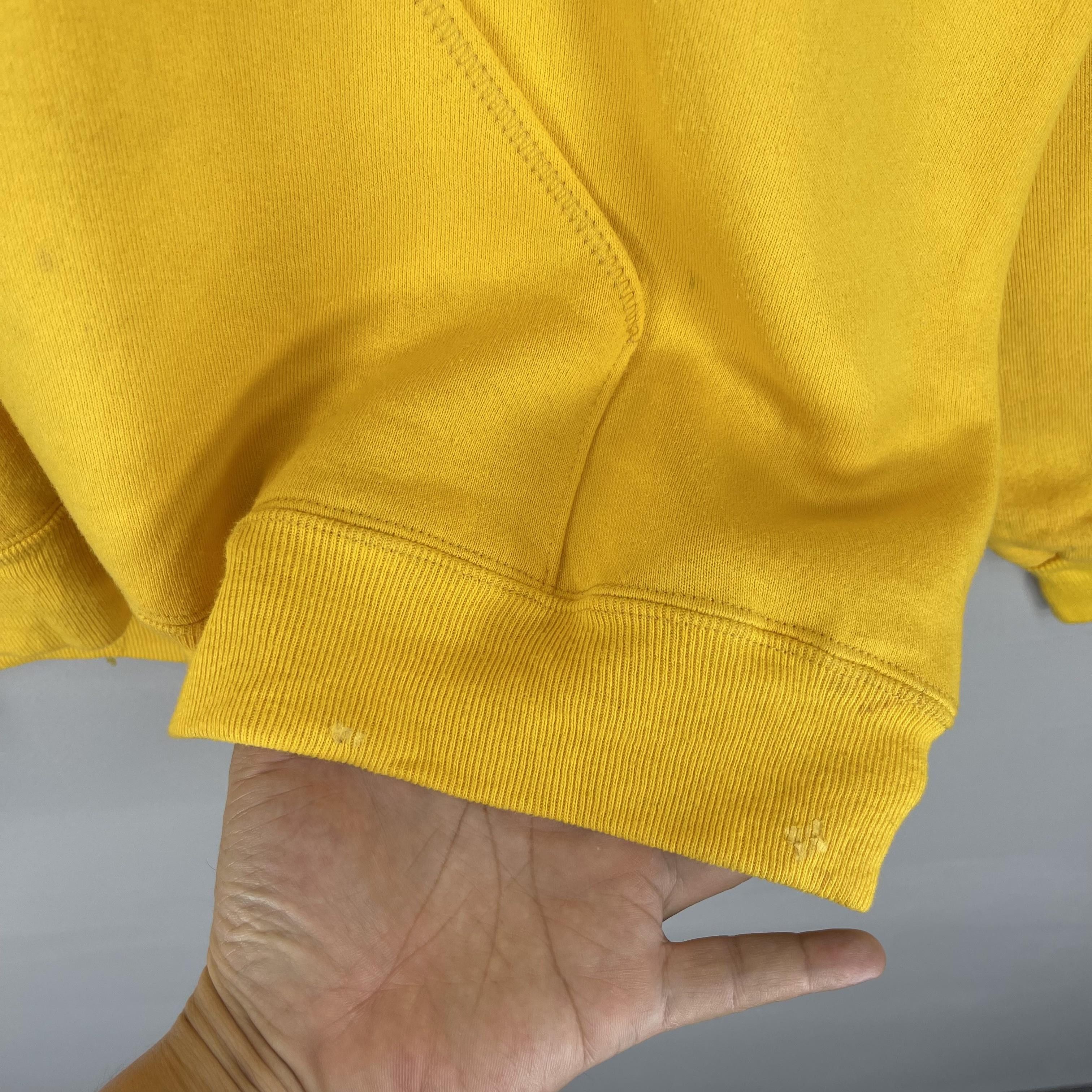 Vintage Vintage 90s UNIVERSITY Of MICHIGAN Spellout Pullover Hoodie Size US M / EU 48-50 / 2 - 7 Thumbnail