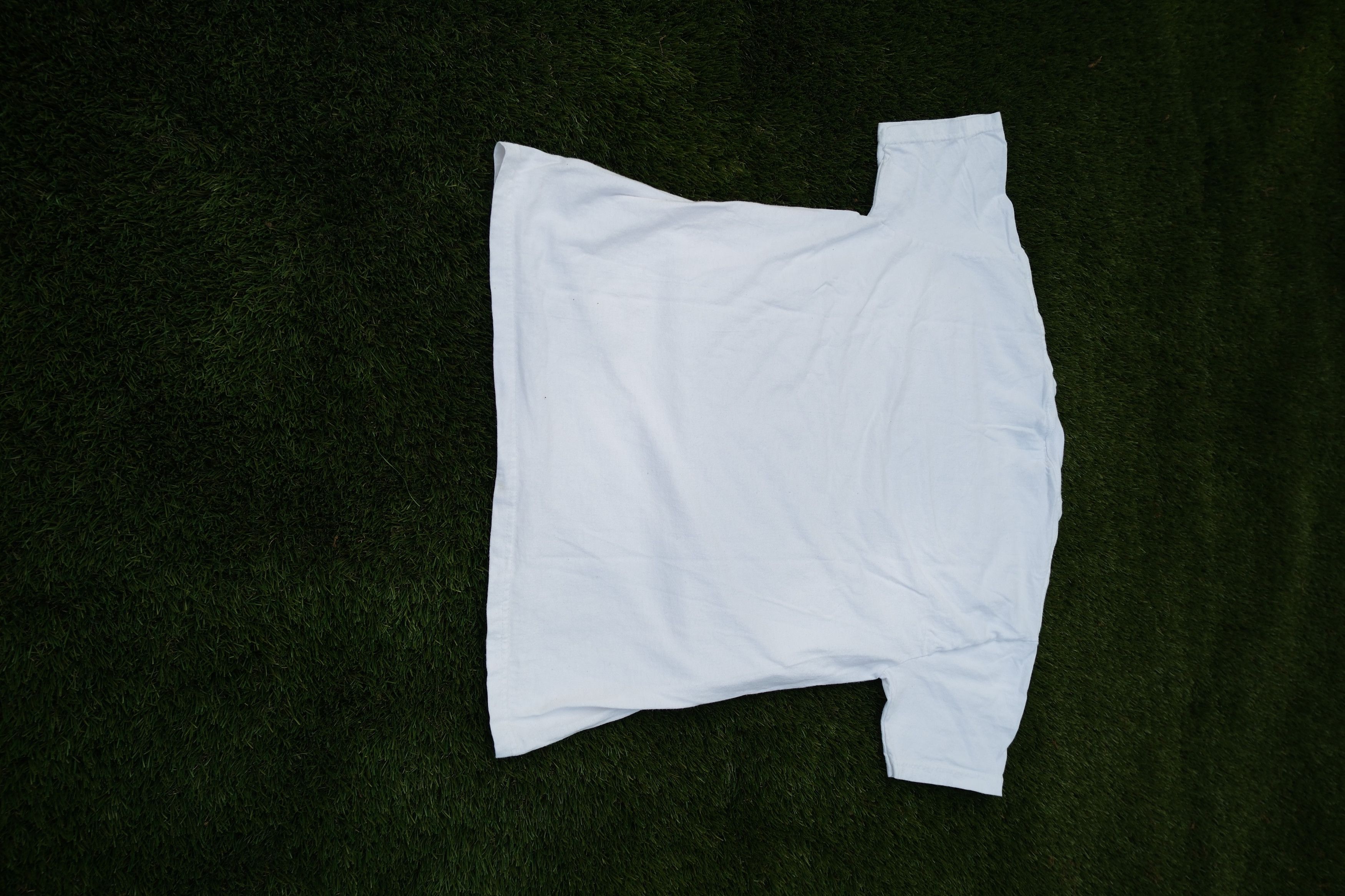 Hanes Vint. Unity Through Community Tee Size US M / EU 48-50 / 2 - 3 Thumbnail