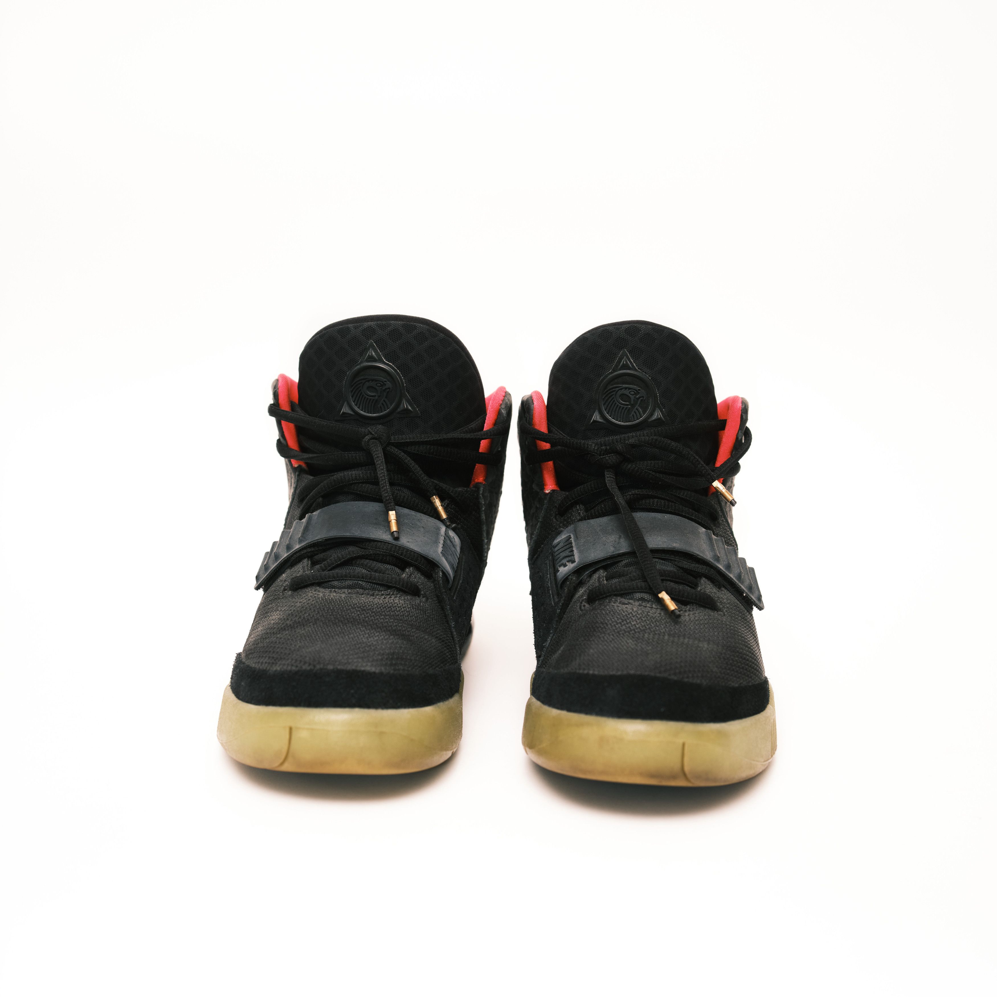 Kanye West × Nike Nike Air Yeezy 2 Solar Red Size 10.5 Size US 10.5 / EU 43-44 - 7 Thumbnail