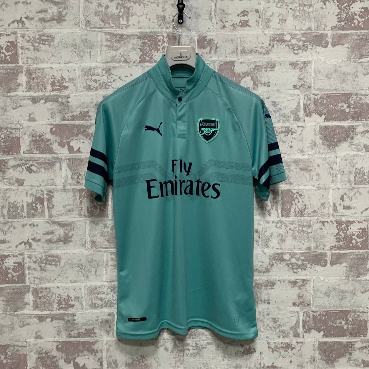 Puma Arsenal 2018–19 Puma 11 Torreira size-L Size US L / EU 52-54 / 3 - 1 Thumbnail