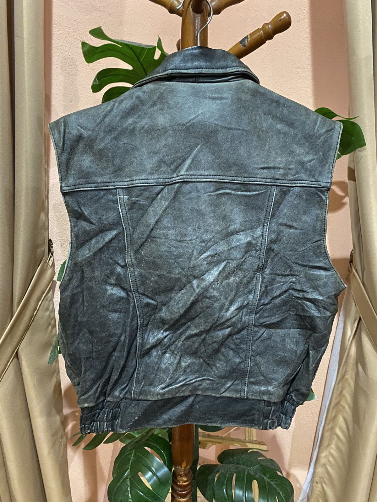 Japanese Brand Vintage NANKAI Leather Motorcycle Vest Black 90s Japan Size US L / EU 52-54 / 3 - 15 Thumbnail