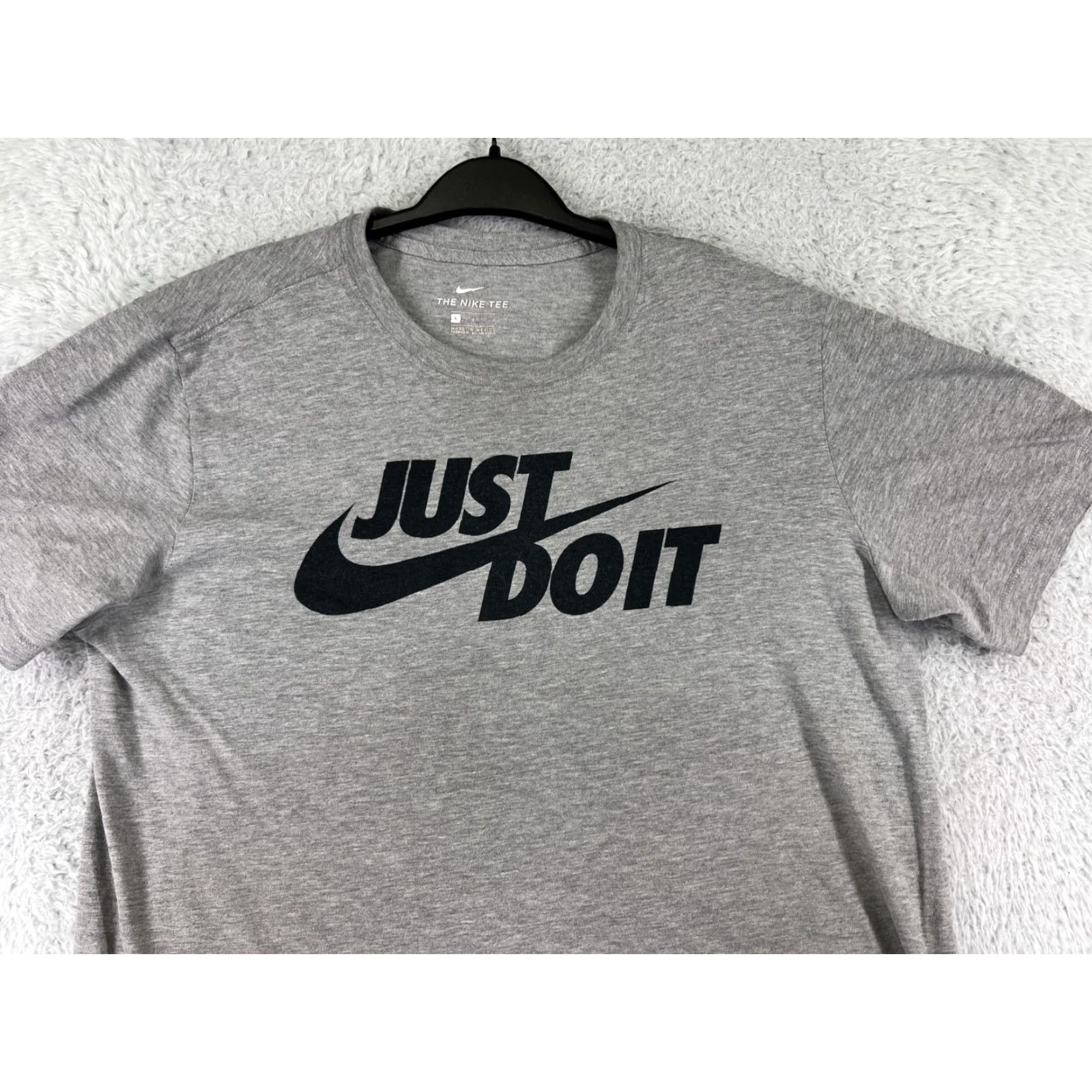 Nike Nike Men’s Gray Logo Graphic Short Sleeve T-Shirt 100% Cotton Crew Neck Sports Activewear Regular Size Large Size US L / EU 52-54 / 3 - 5 Thumbnail