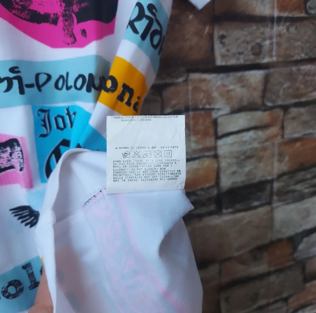 John Galliano John Galliano Allover Print Vneck Tshirt Size M / US 6-8 / IT 42-44 - 8 Thumbnail