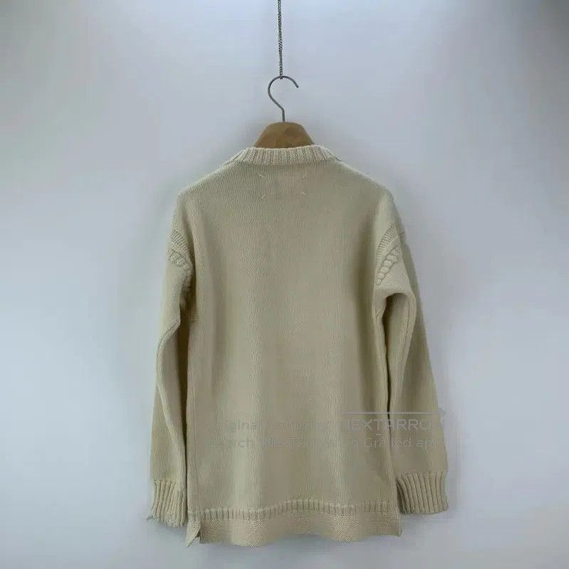 Maison Margiela Maison Margiela Women's Cream Wool Pullover Sweater . Size M / US 6-8 / IT 42-44 - 2 Thumbnail