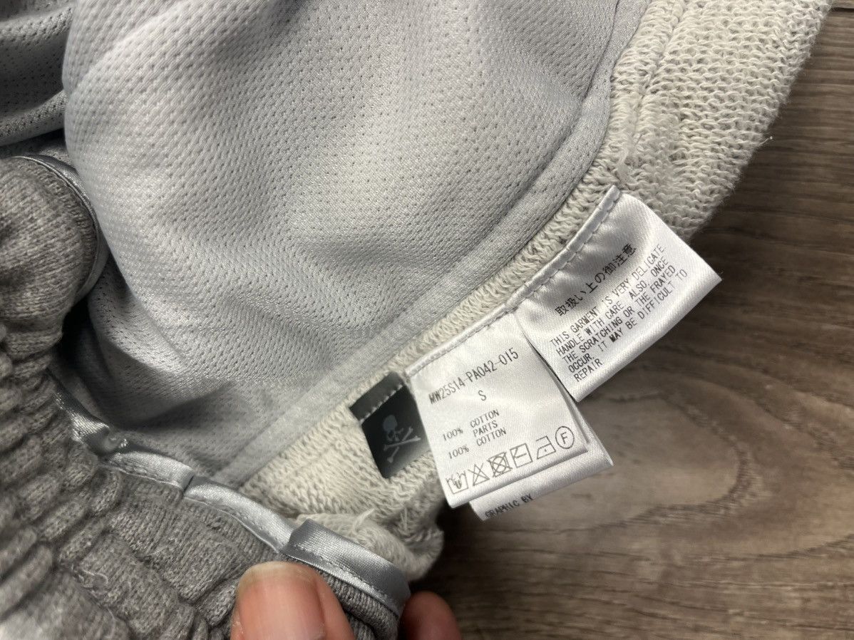 Mastermind Japan Mastermind grey sweatshort Size US 32 / EU 48 - 3 Thumbnail