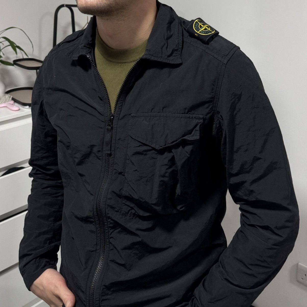 Stone Island Stone Island Lightweight Zip Jacket – Size S – Black Size US S / EU 44-46 / 1 - 5 Thumbnail