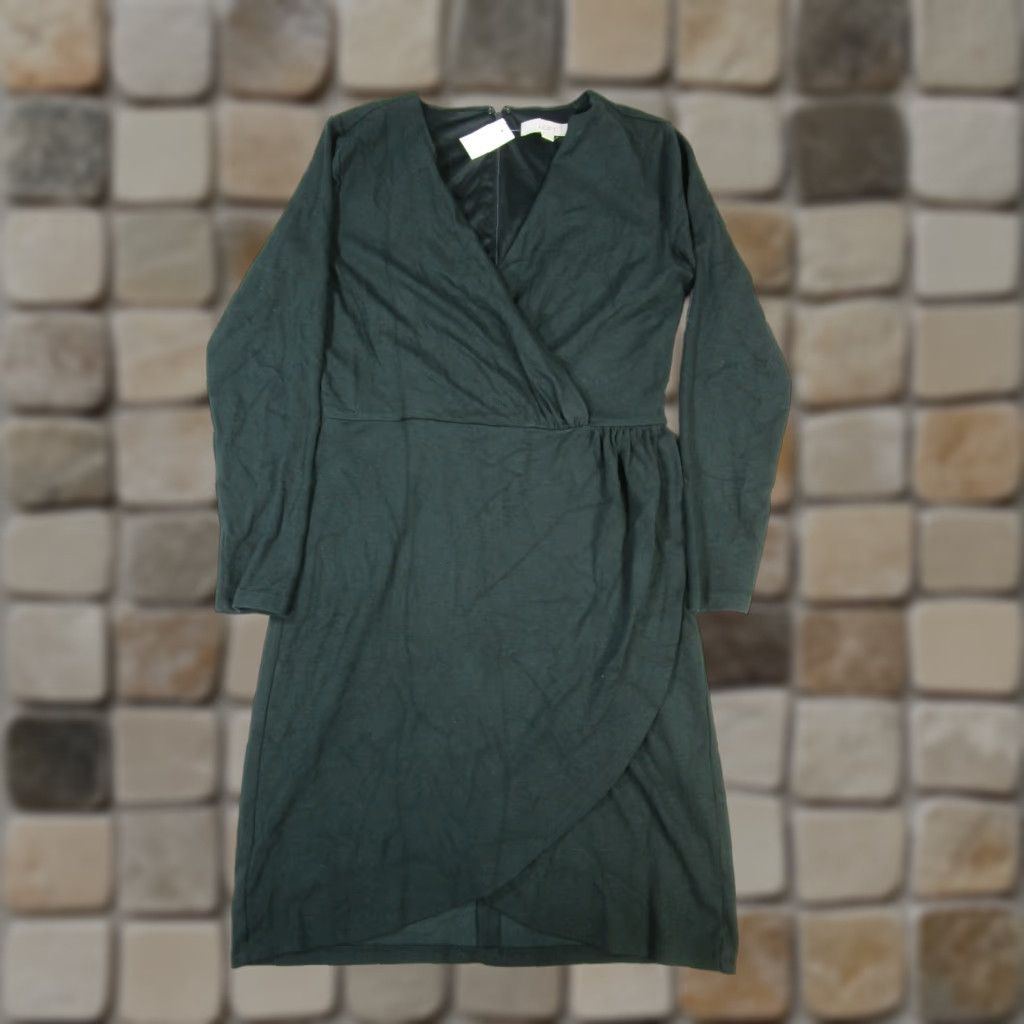 Loft LOFT Green Eyelet Keyhole-Back Dress | Grailed