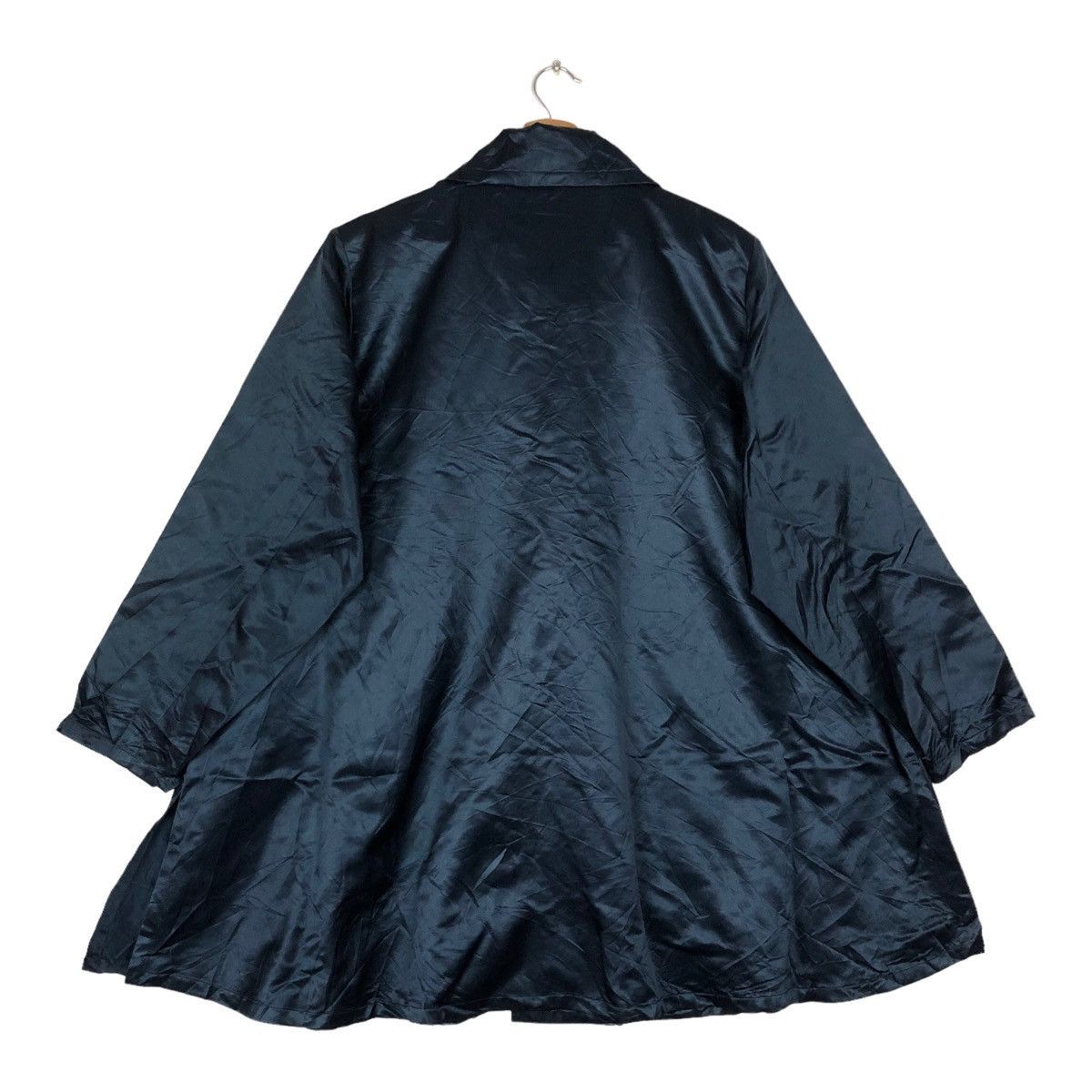 Yves Saint Laurent YVES SAINT LAURENT SILK SATIN JACKET Size XXS / US 00 / IT 34 - 5 Thumbnail