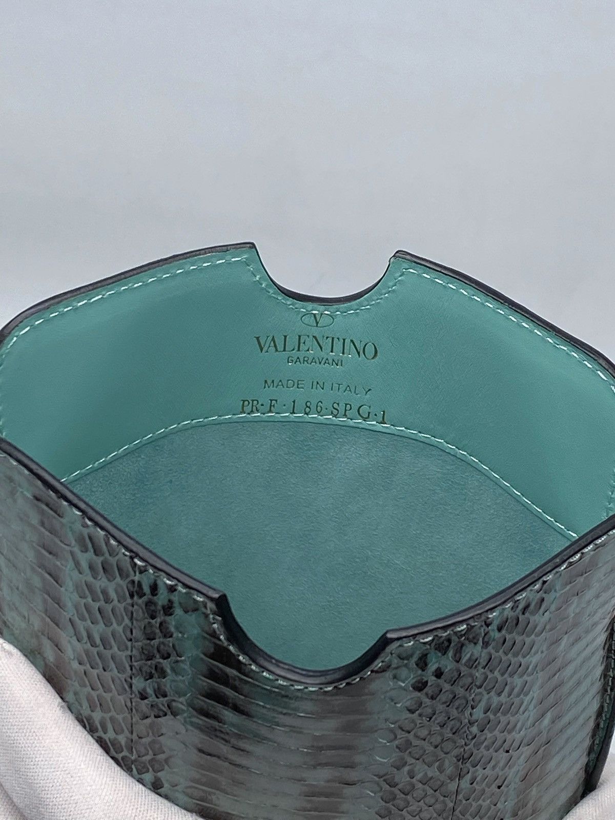Valentino Valentino Garavani Snake Embossed Leather iPad Mini Case Size ONE SIZE - 7 Thumbnail