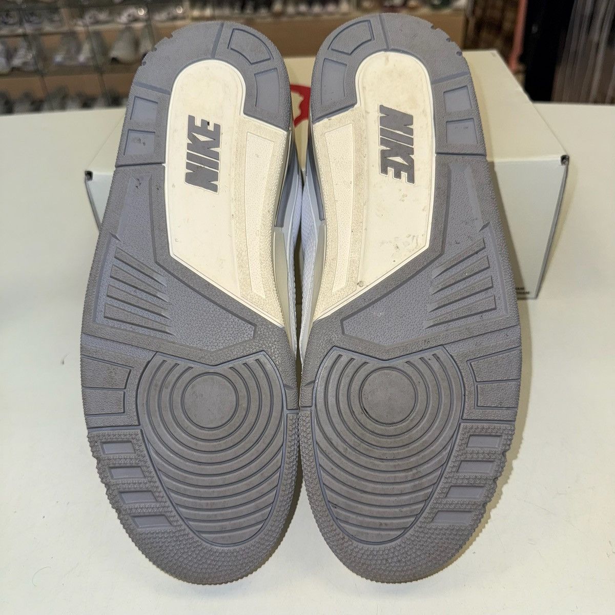 Jordan Brand Size 10 - Air Jordan 2/3 White Cement FD0383-101 Size US 10 / EU 43 - 5 Thumbnail