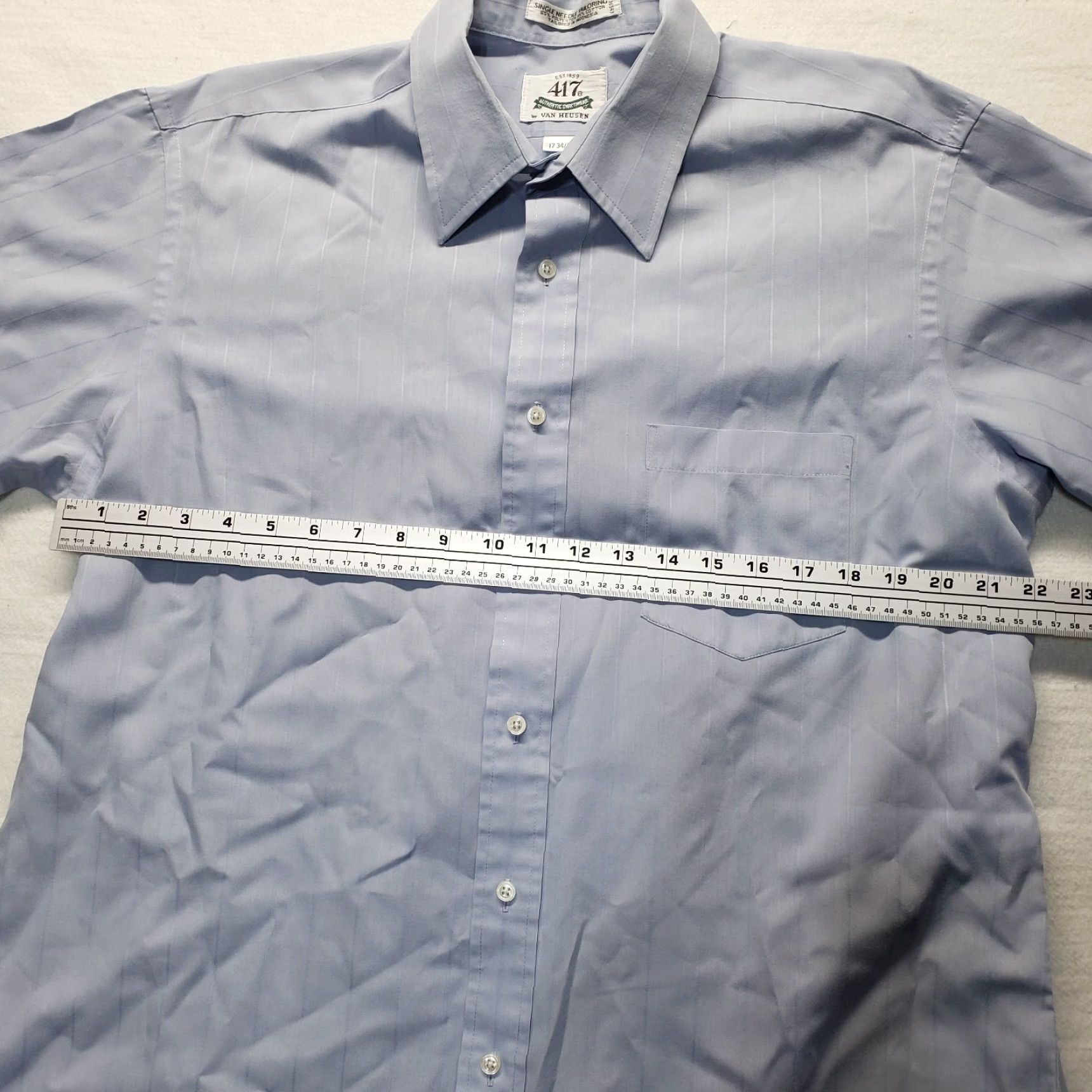 Van Heusen Van Heusen Shirt Blue 17 34/35 Button Up Short Sleeve Solid Adult Men Size US XL / EU 56 / 4 - 4 Thumbnail