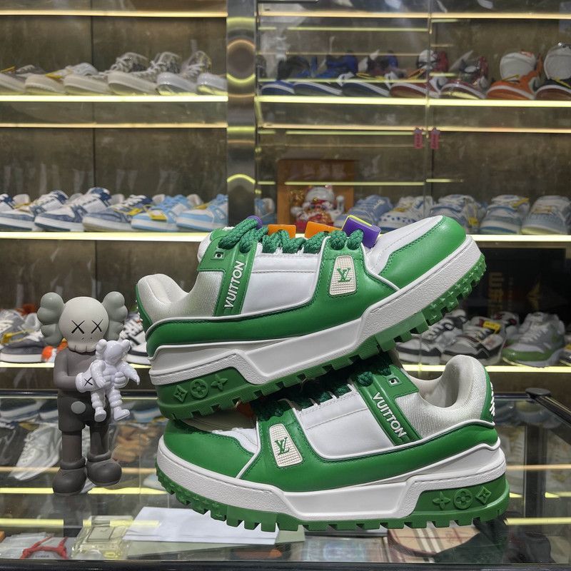 Louis Vuitton Louis Vuitton Trainer Maxi Sneakers in White and Green -250 Size US 9.5 / EU 42-43 - 8 Thumbnail