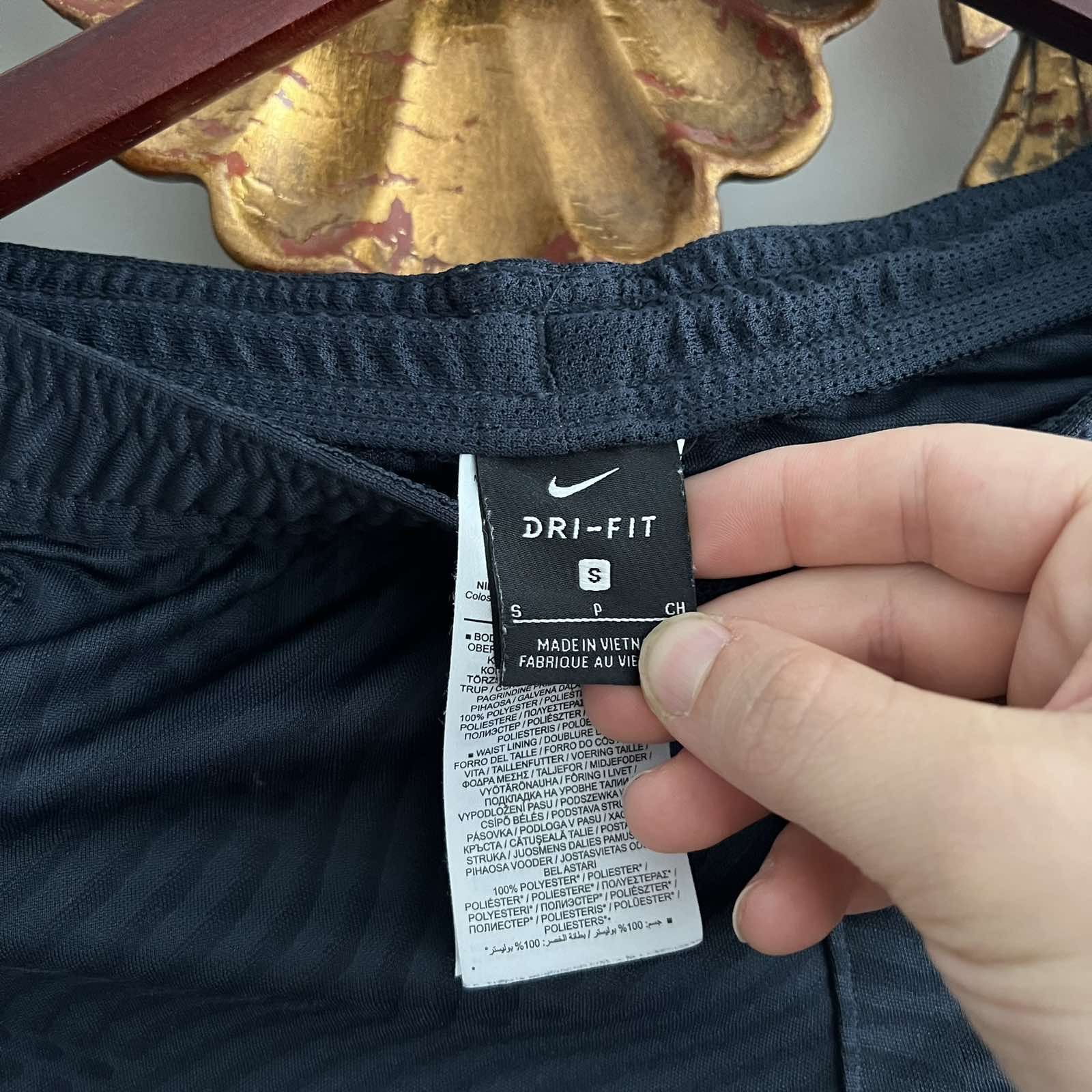 Nike Nike PSG Paris shorts Soccer size S Size US 32 / EU 48 - 3 Thumbnail