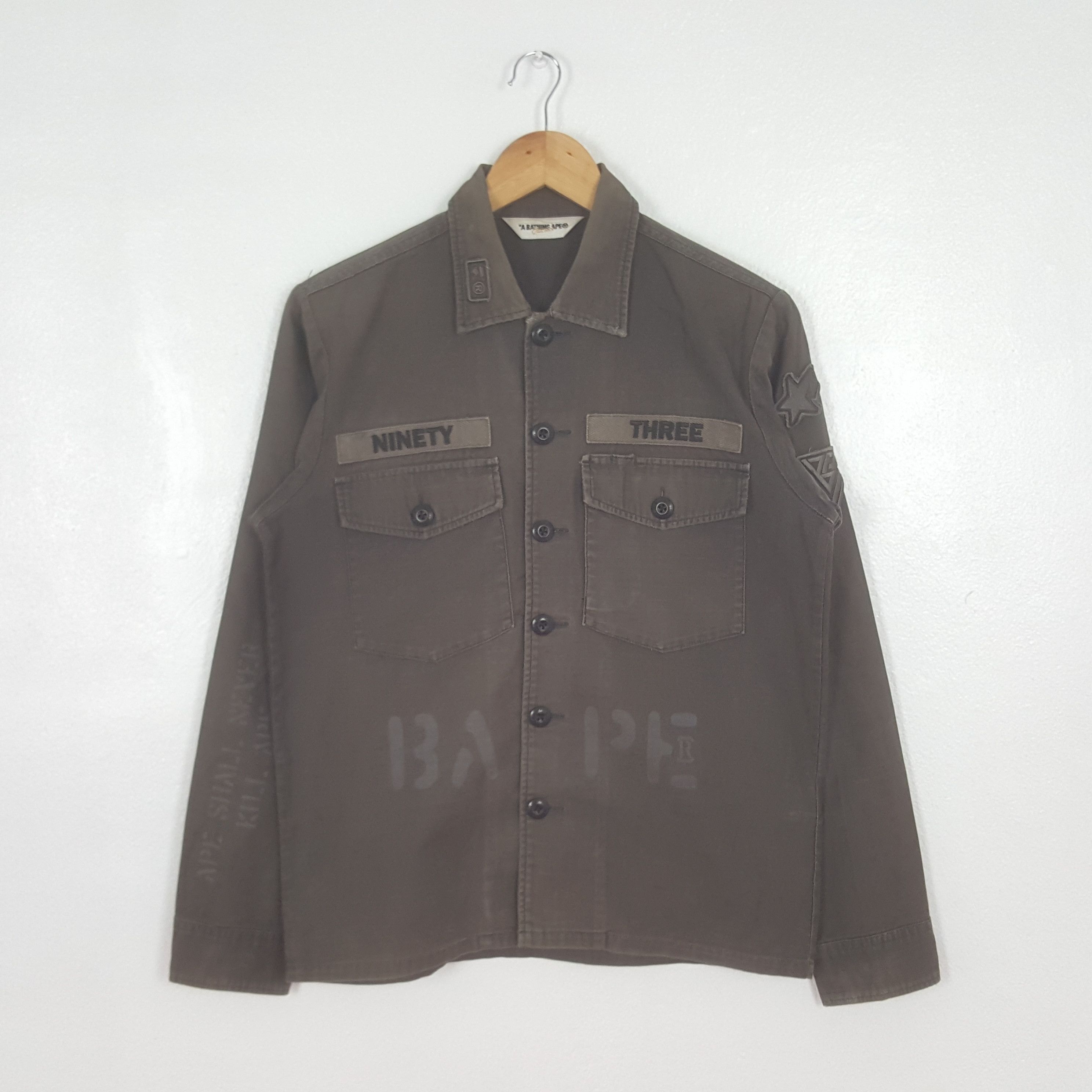 Bape Vintage A Bathing Ape Japanese Shirt Button Up C319N44 Size US M / EU 48-50 / 2 - 3 Thumbnail