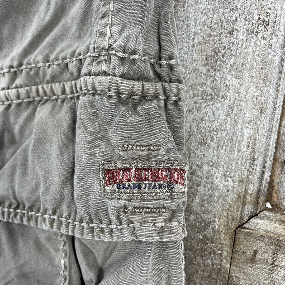 Japanese Brand Vintage Y2K True Religion Shorts Cargo Pants Size US 33 - 6 Thumbnail