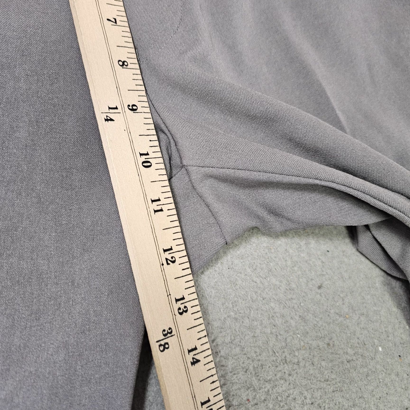 Peter Millar Peter Millar Dress Pants Mens 34x30 Gray Crown Sport Flat Front Pockets Slim Straight Logo 100% Polyester Business Casual Size US 34 / EU 50 - 3 Thumbnail