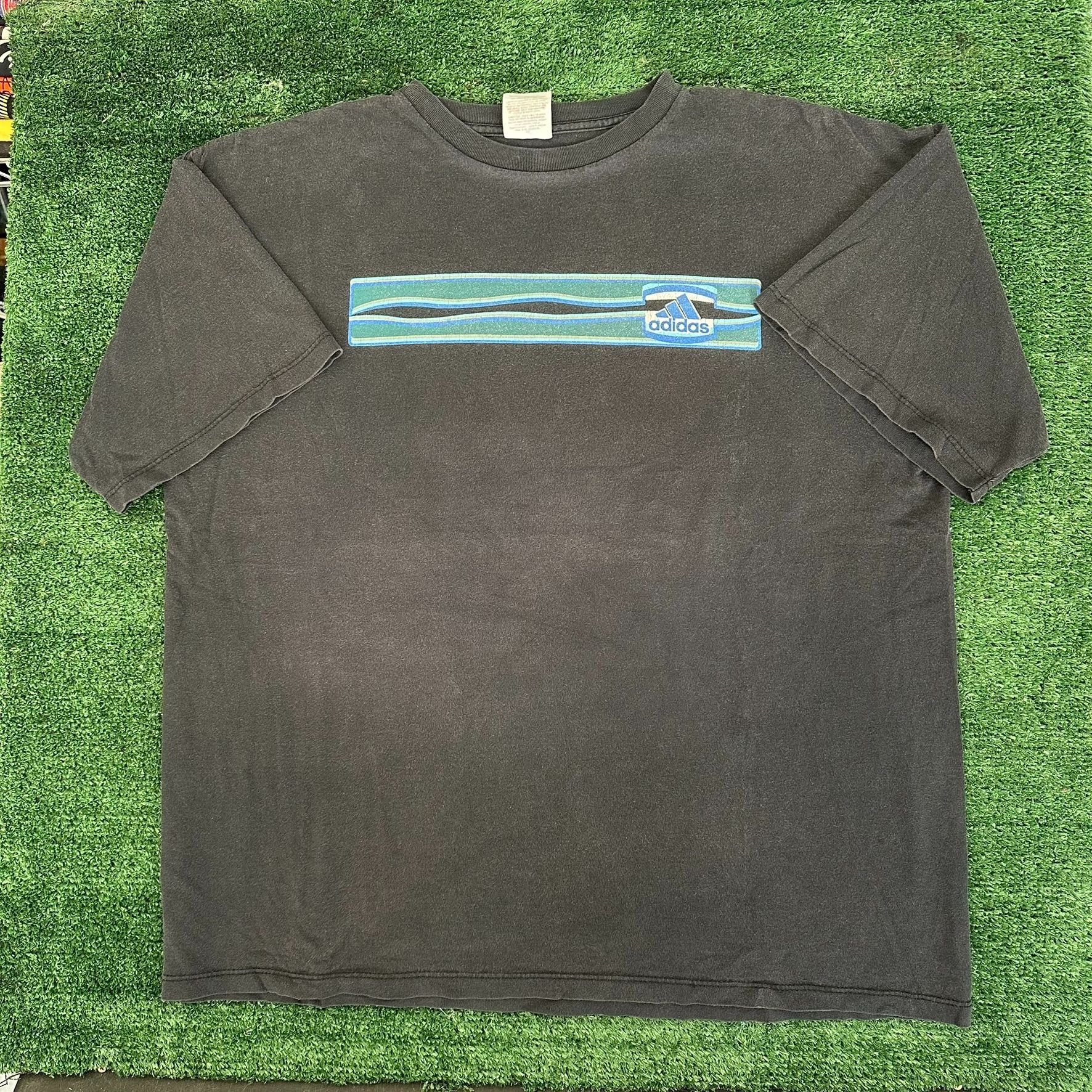 Adidas Vintage 90s Adidas Wavy Chest Stripe T-Shirt Boxy Sun Faded Size US XL / EU 56 / 4 - 1 Thumbnail