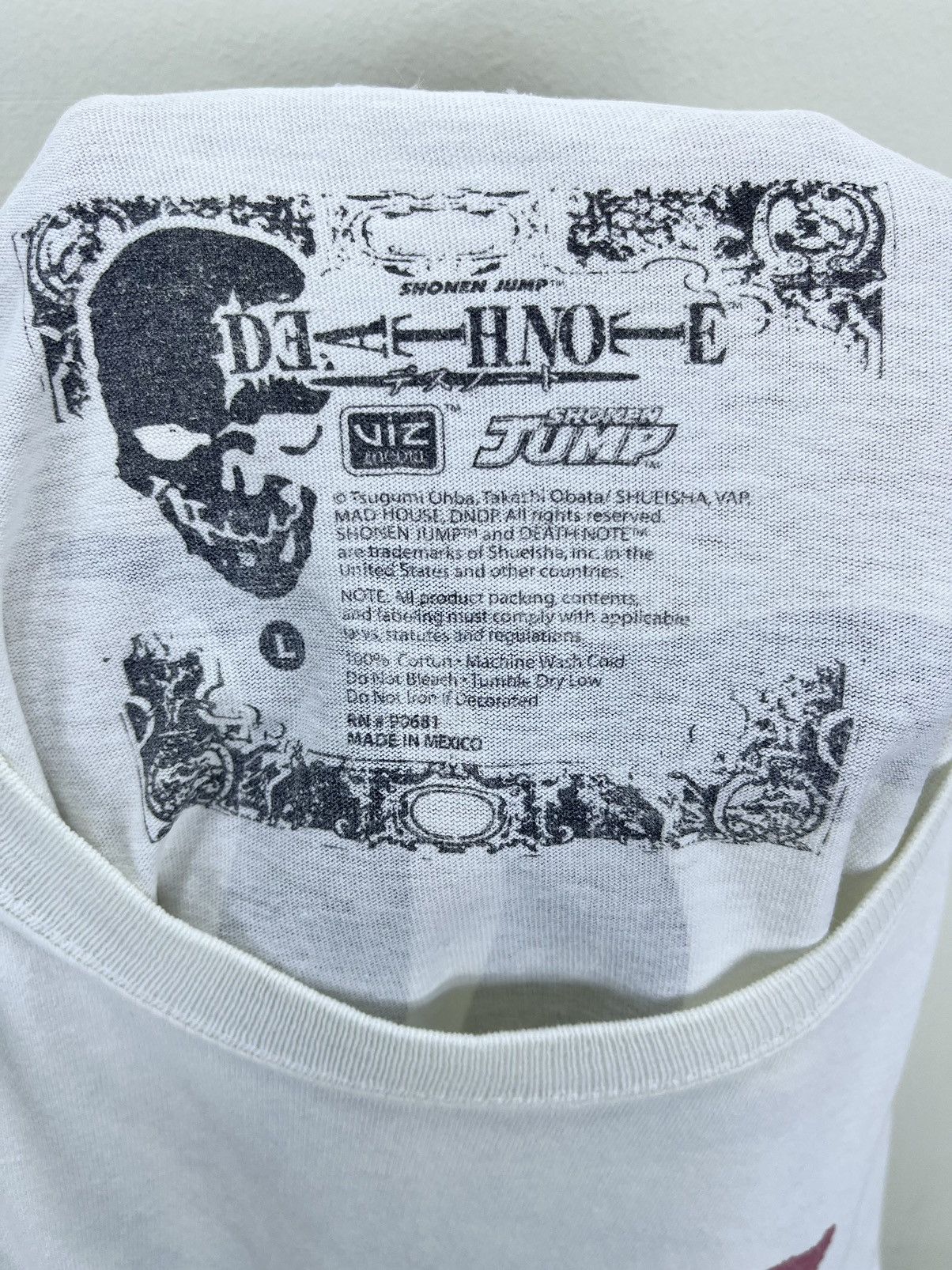 Anime Vintage Death Note Tee (L Lawliet) Over Print 🔥 Size US L / EU 52-54 / 3 - 6 Thumbnail