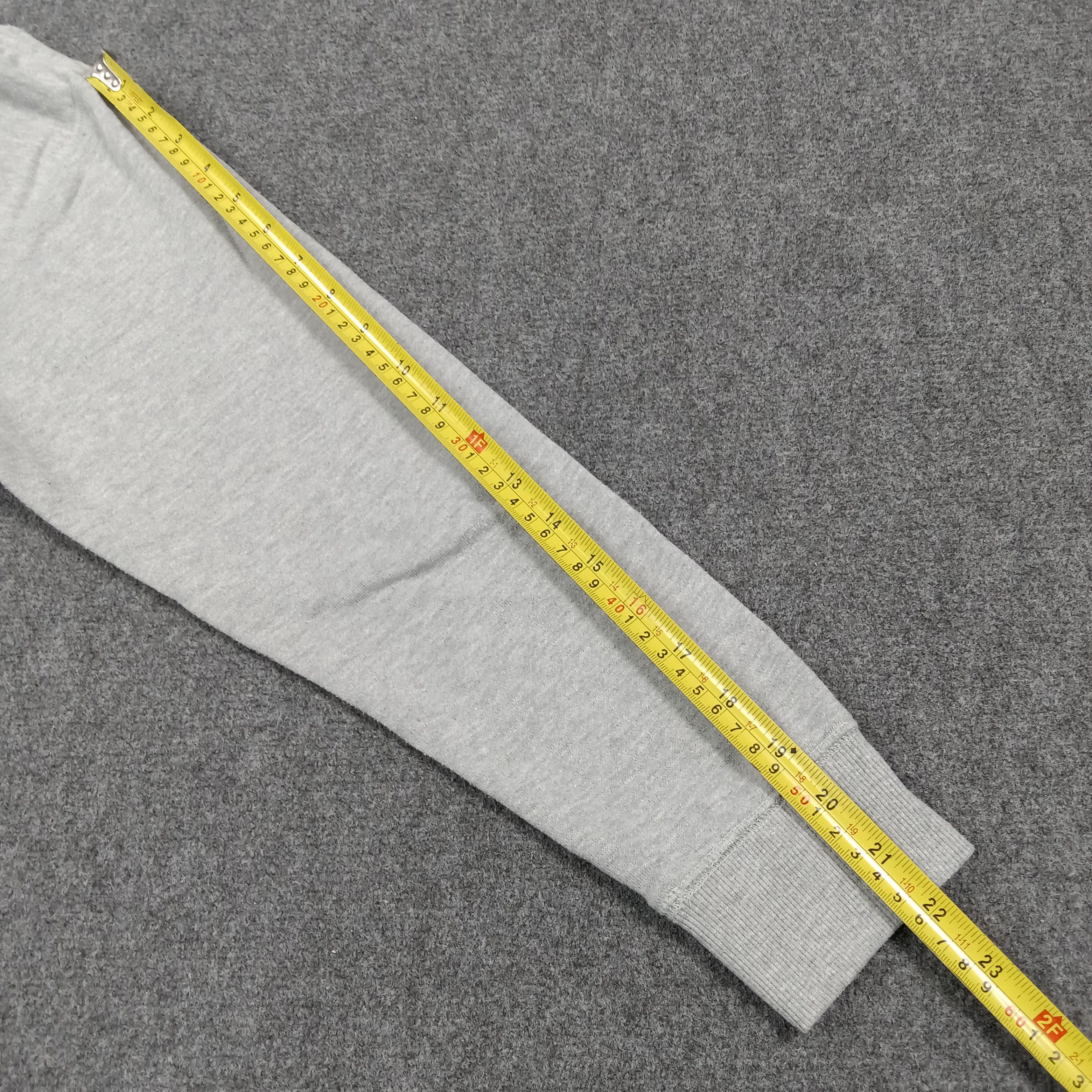 The Simpsons Official Bart Simpson 2013 Graphic Sweatshirt C293N25 Size US M / EU 48-50 / 2 - 7 Thumbnail