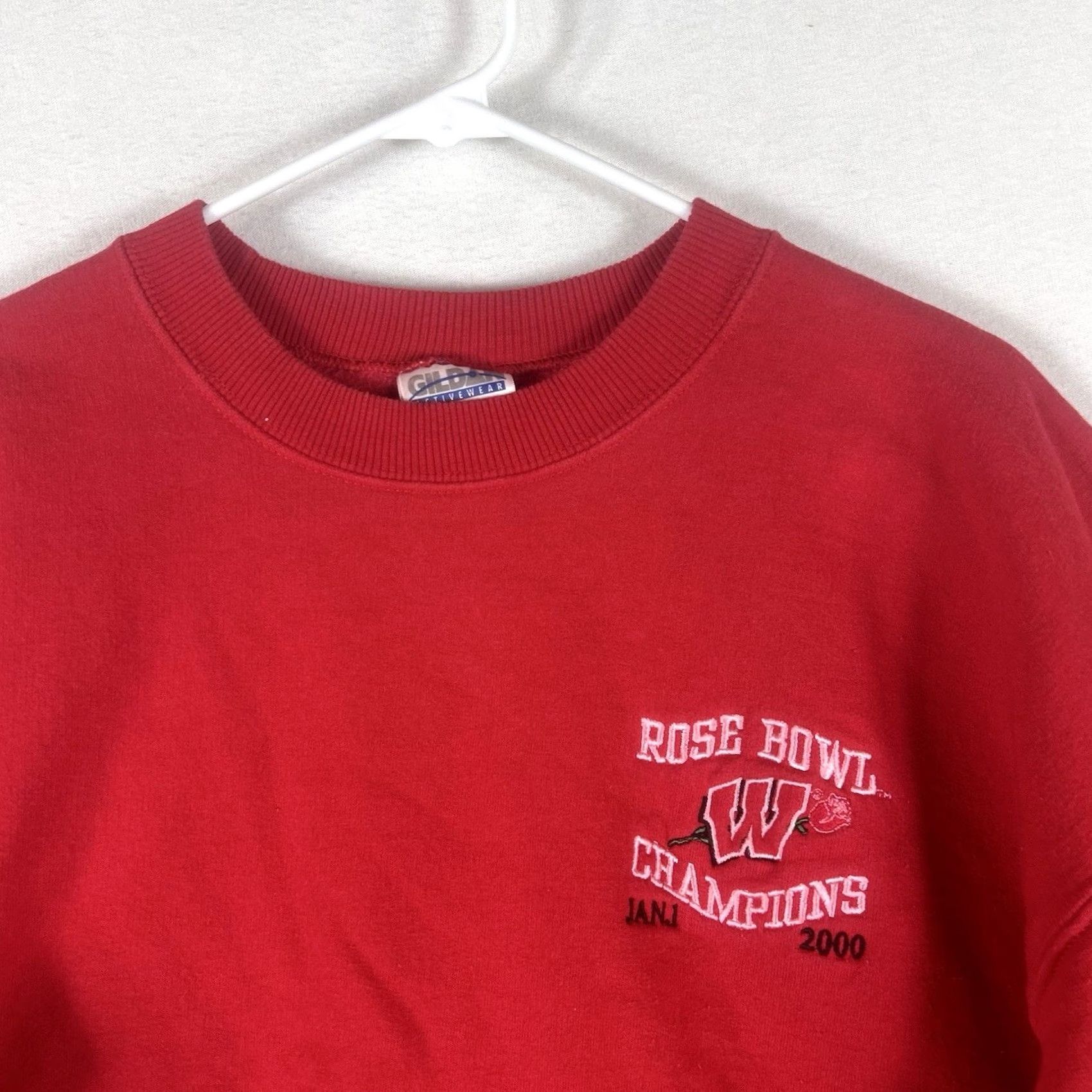 Gildan VINTAGE University of Wisconsin Badgers Sweatshirt Mens Large Red Size US L / EU 52-54 / 3 - 2 Thumbnail