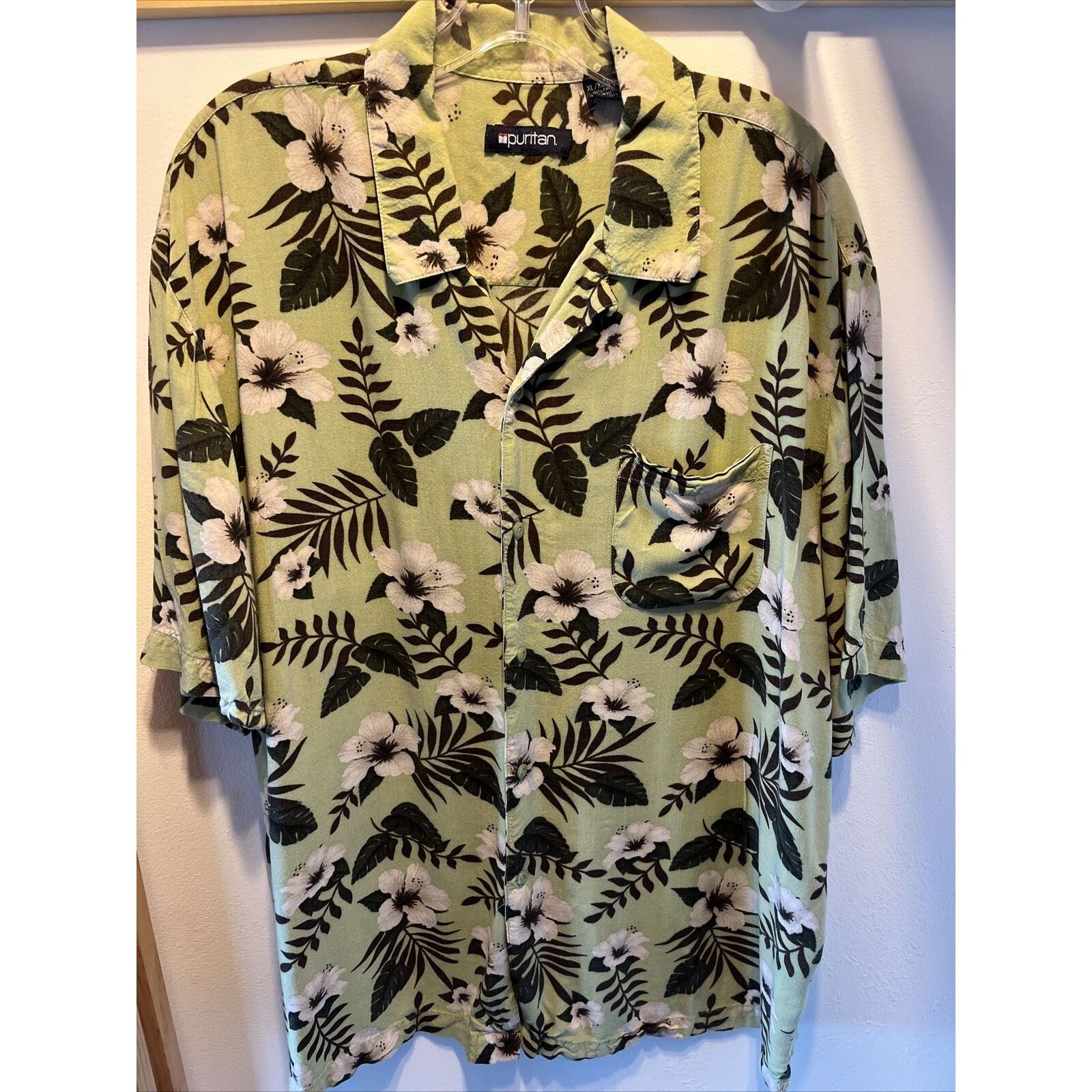 Puritan Puritan men’s xl Green Hawaiian Floral SS Button Rayon shirt Size US XL / EU 56 / 4 - 2 Thumbnail